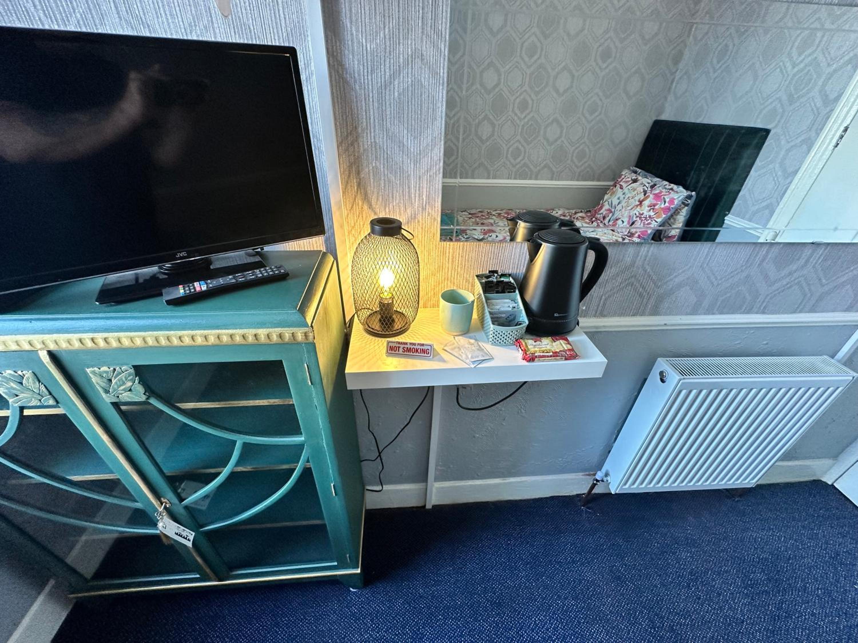 Deluxe Single Room