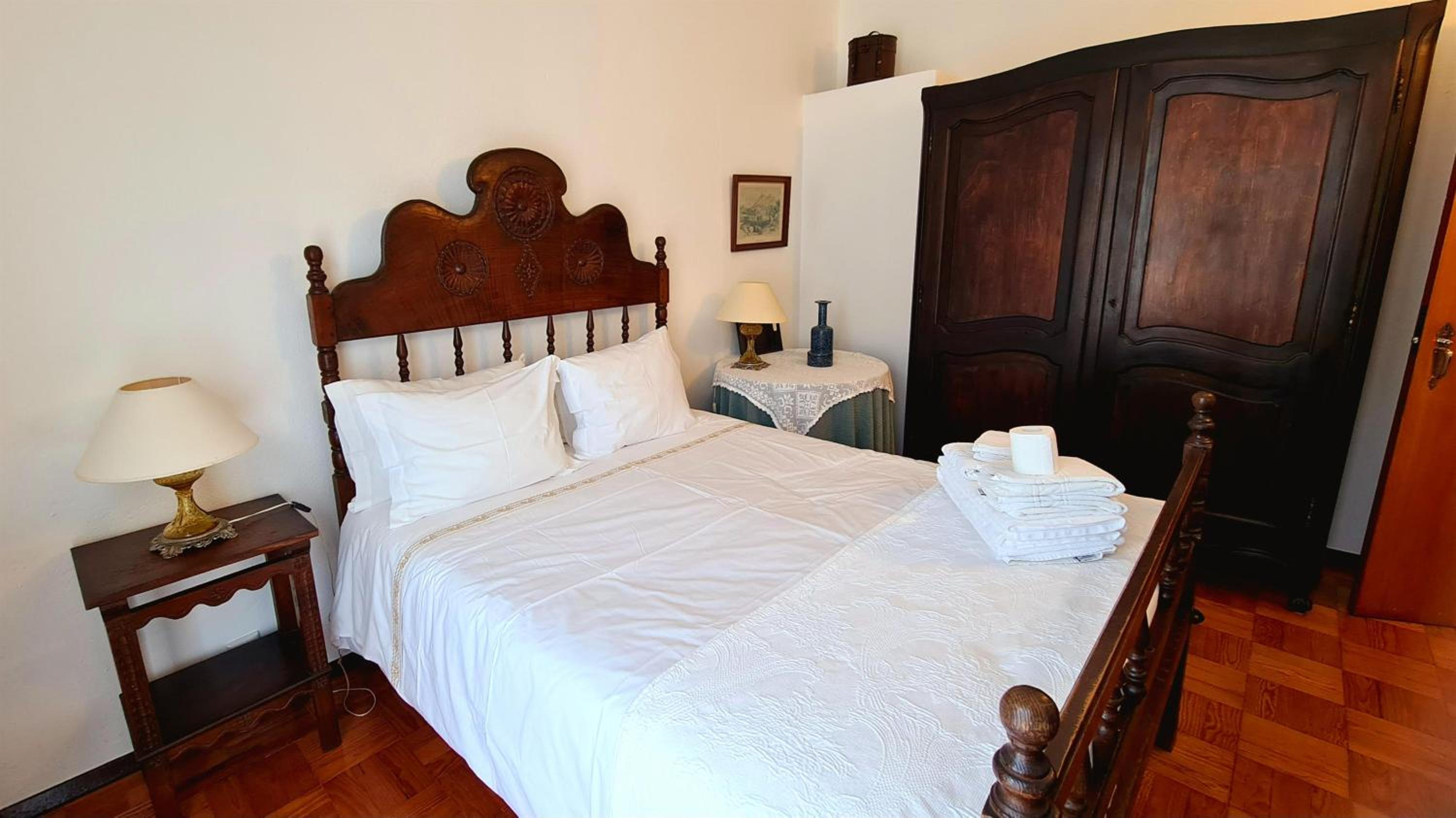 One-Bedroom Apartment - Photo 36