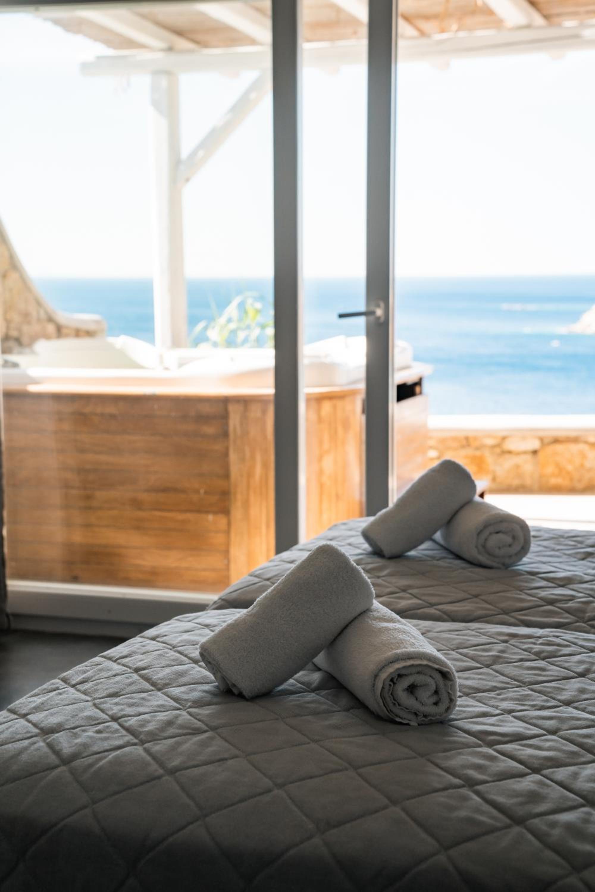 Deluxe Triple Room with cold water jacuzzi - Photo 6