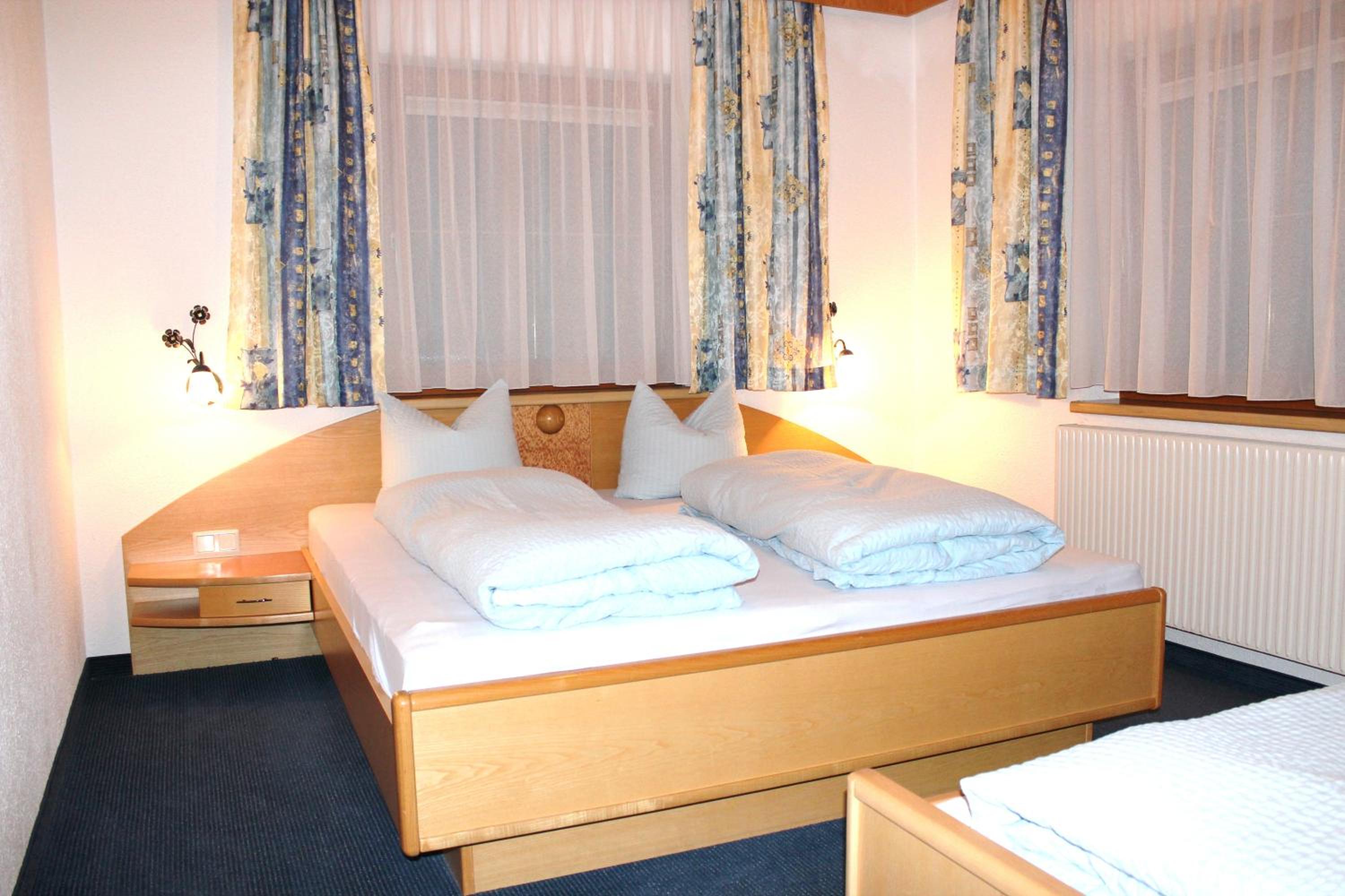 Two-Bedroom Apartment (4-6 Adults) photo 1