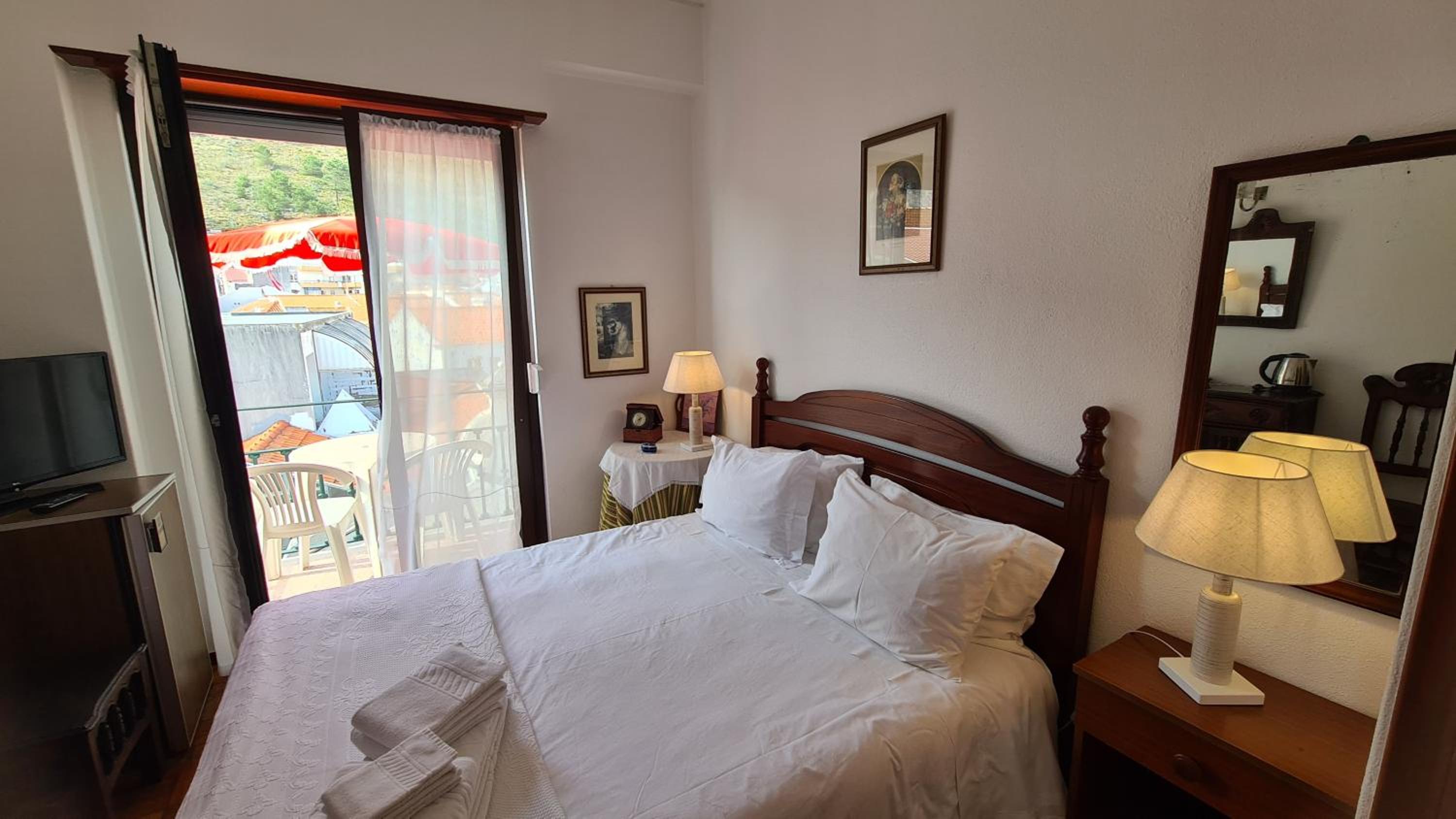 Double Room - Photo 26