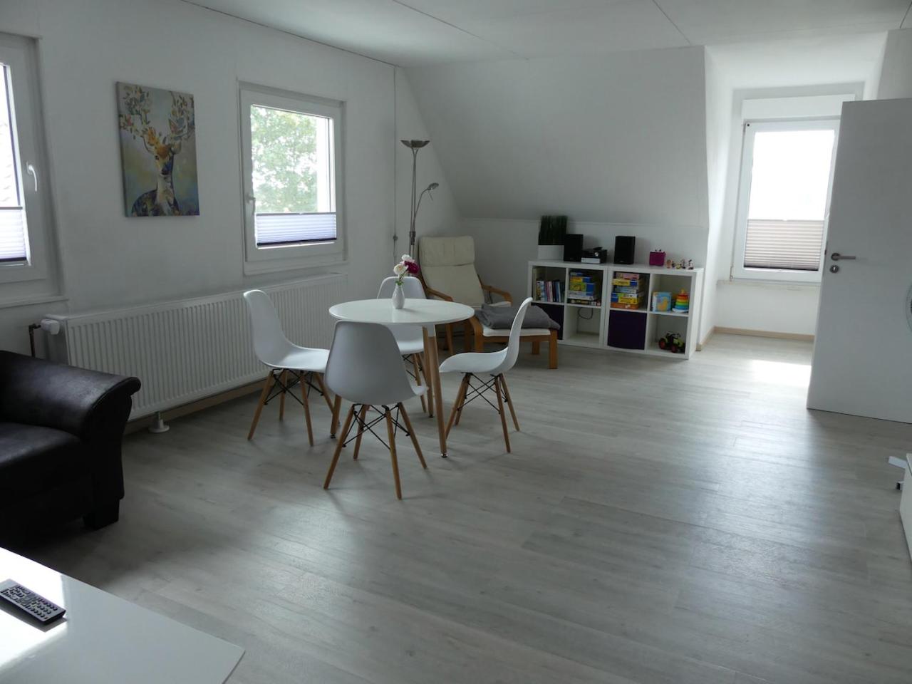 Two-Bedroom Apartment - Photo 2