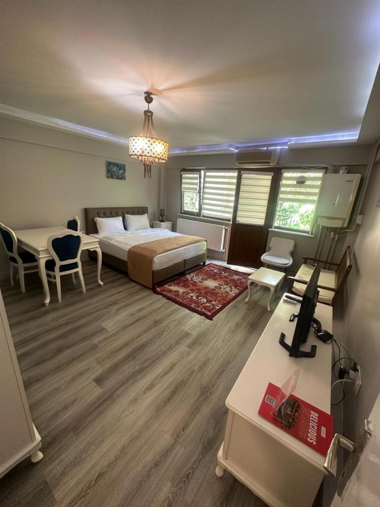 Apartment photo 1