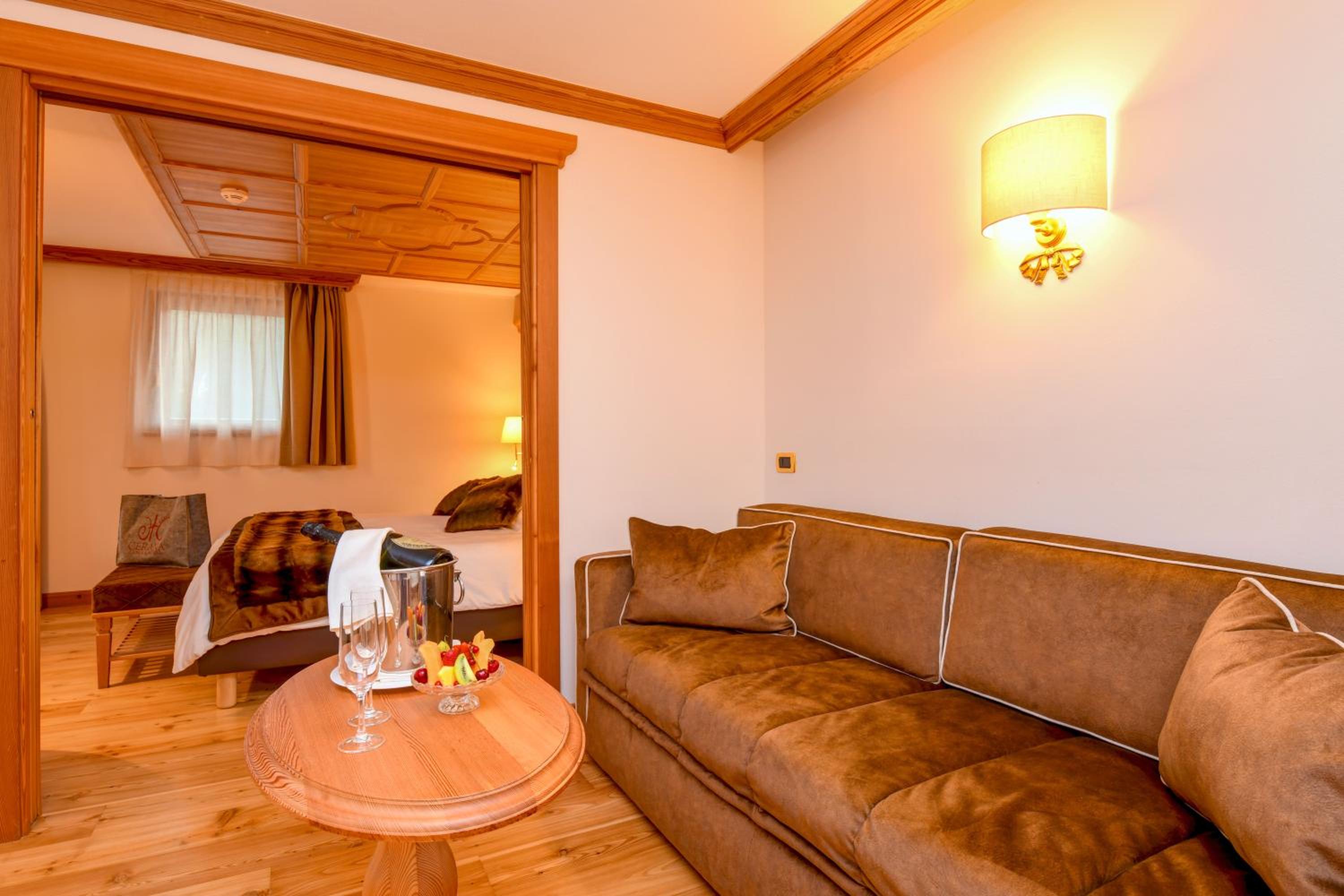 Superior Suite photo 2
