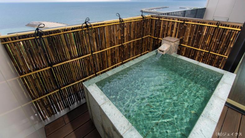 Royal Family Room with Tatami Area with Sea View