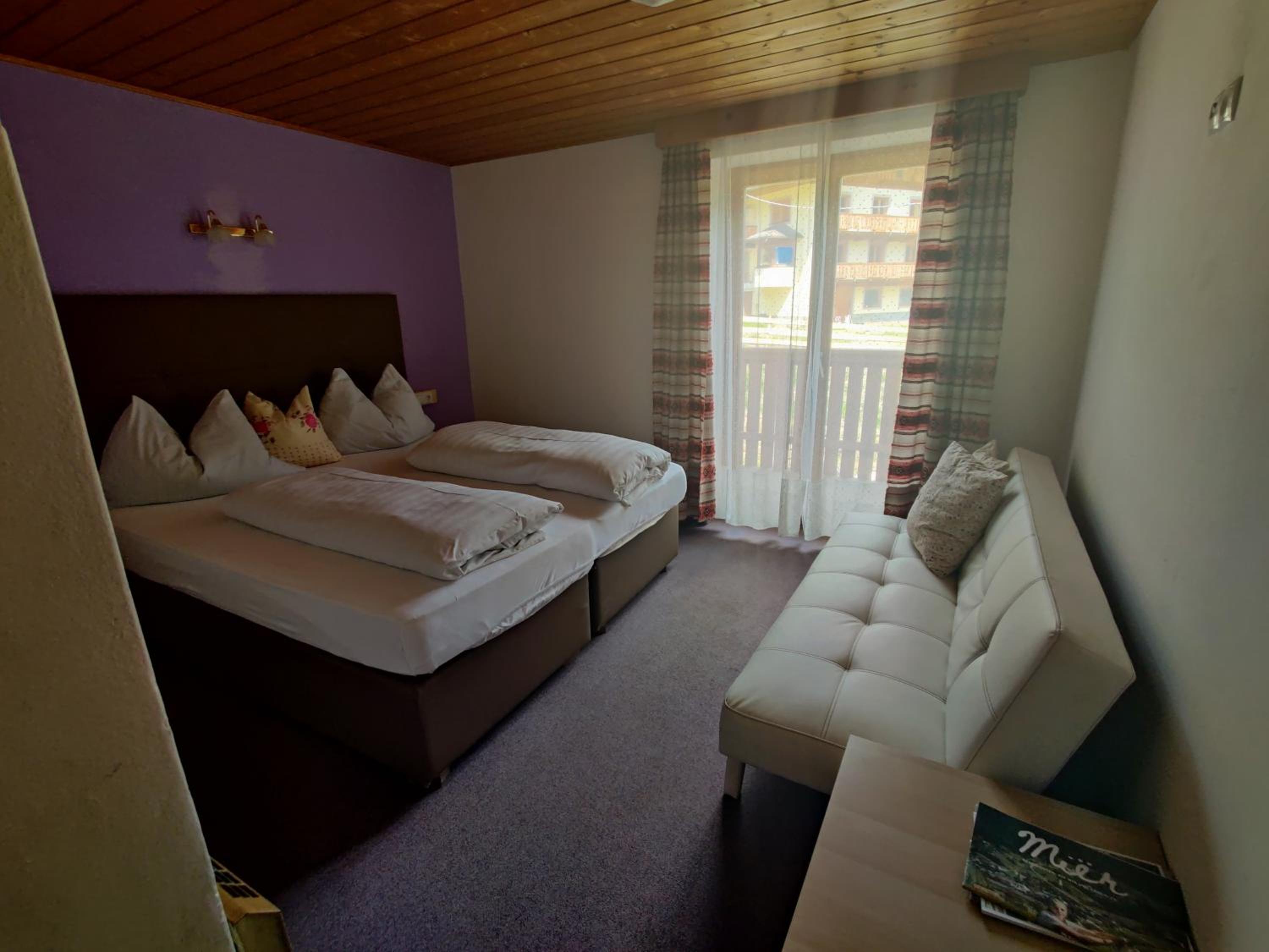 Double Room with Mountain View photo 2