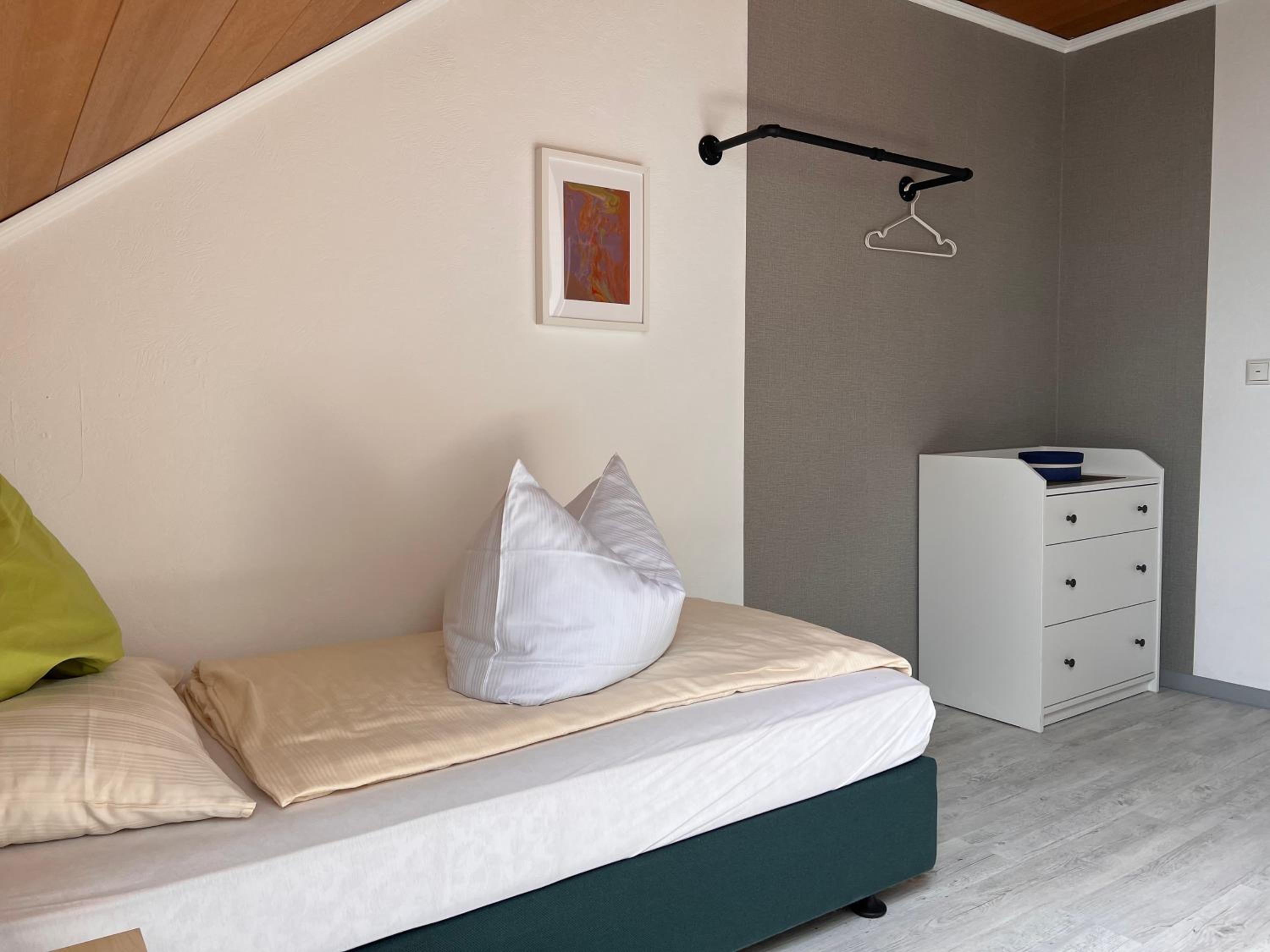 Small Single Room