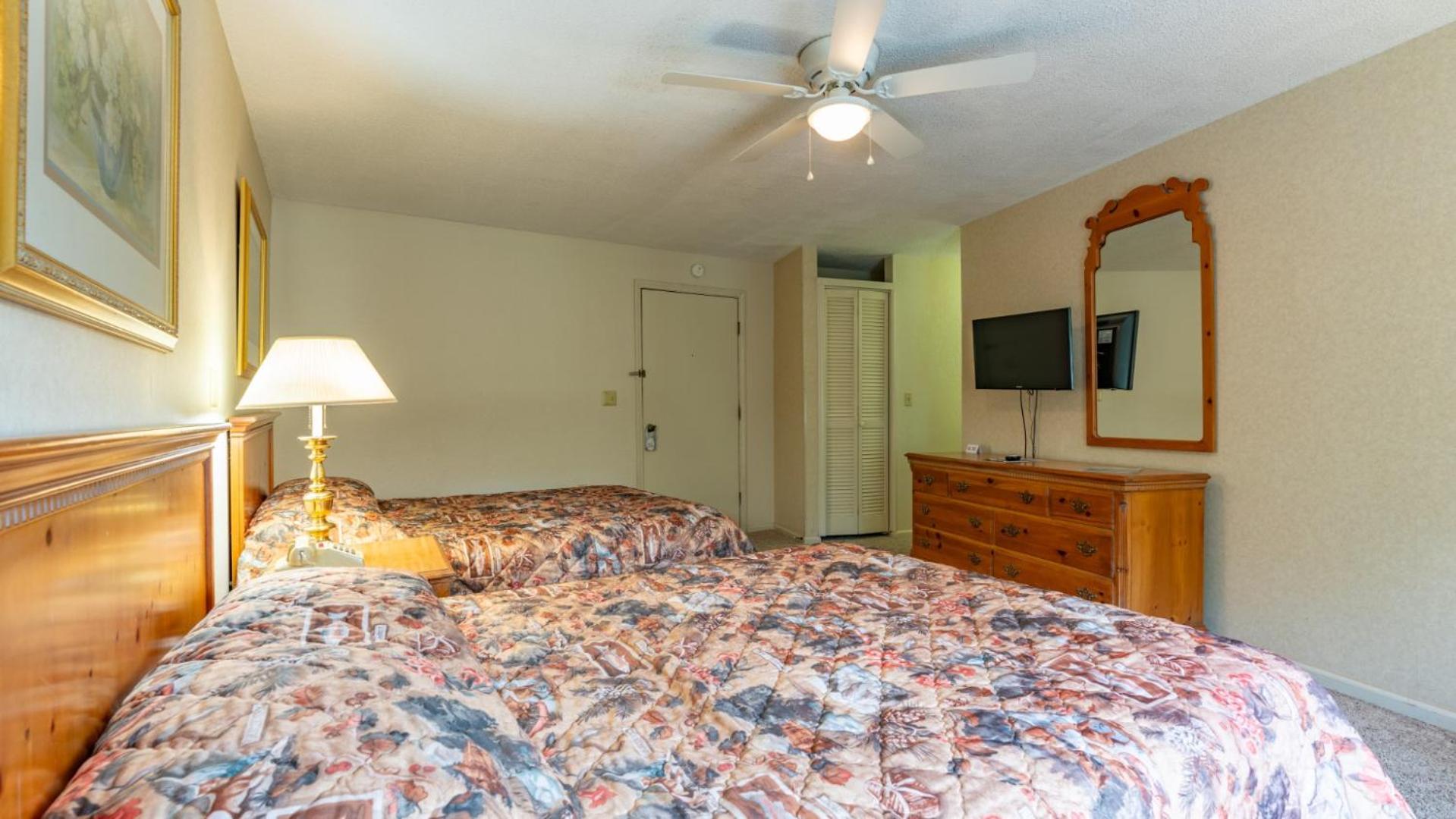 Queen Suite
