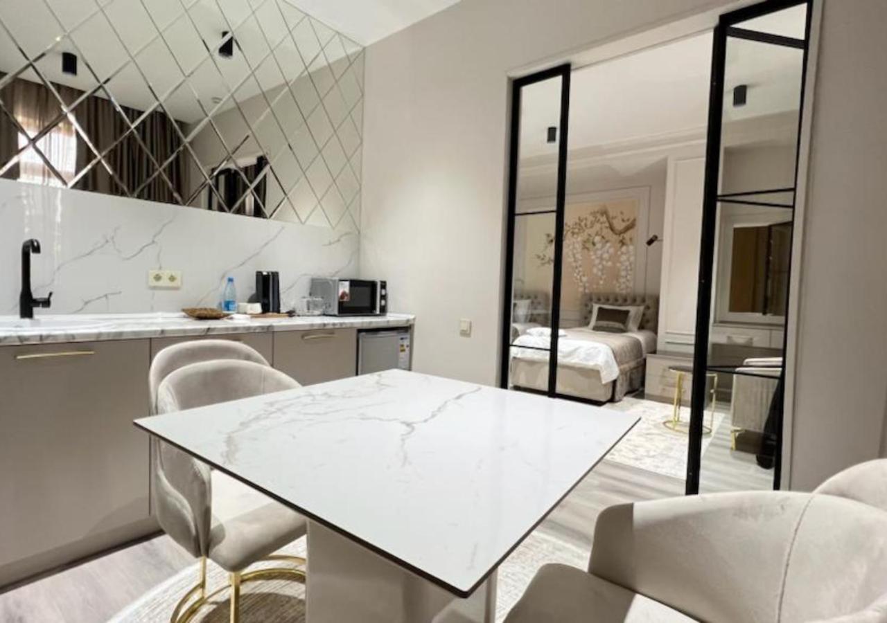Twin Room - Photo 5
