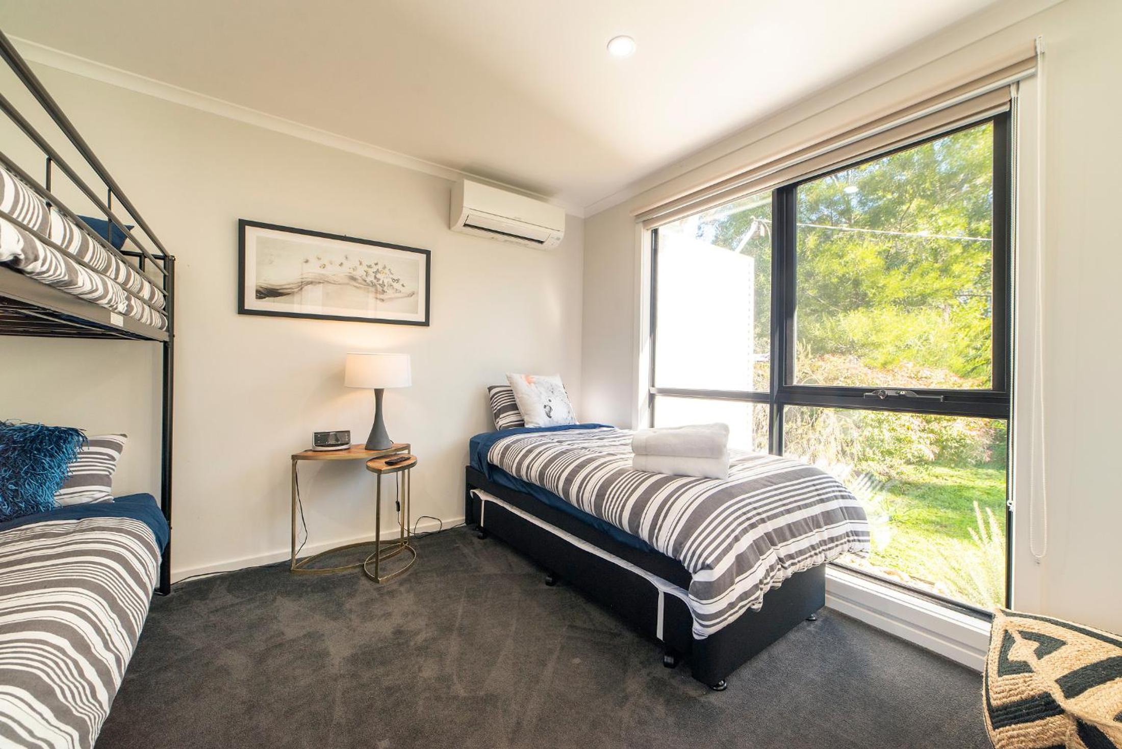 Three-Bedroom House photo 2