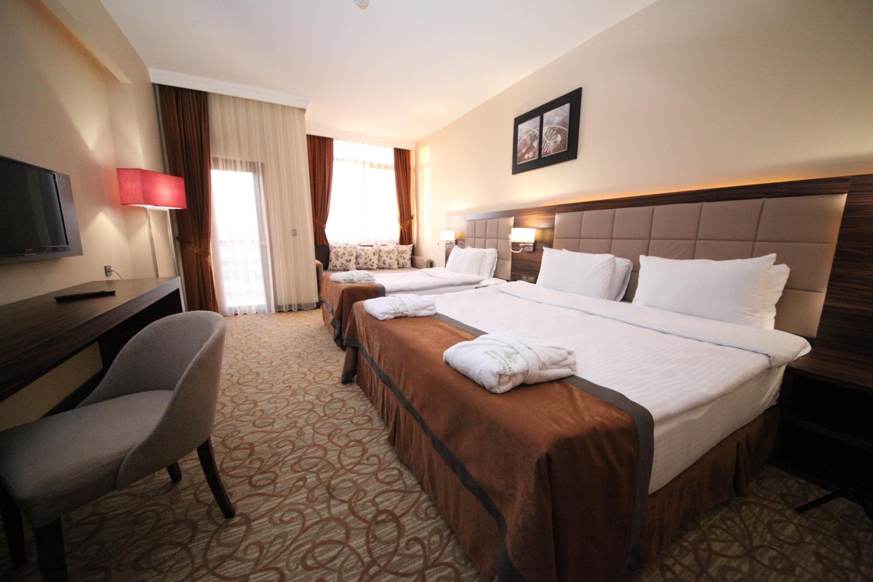 Standard Triple Room photo 1