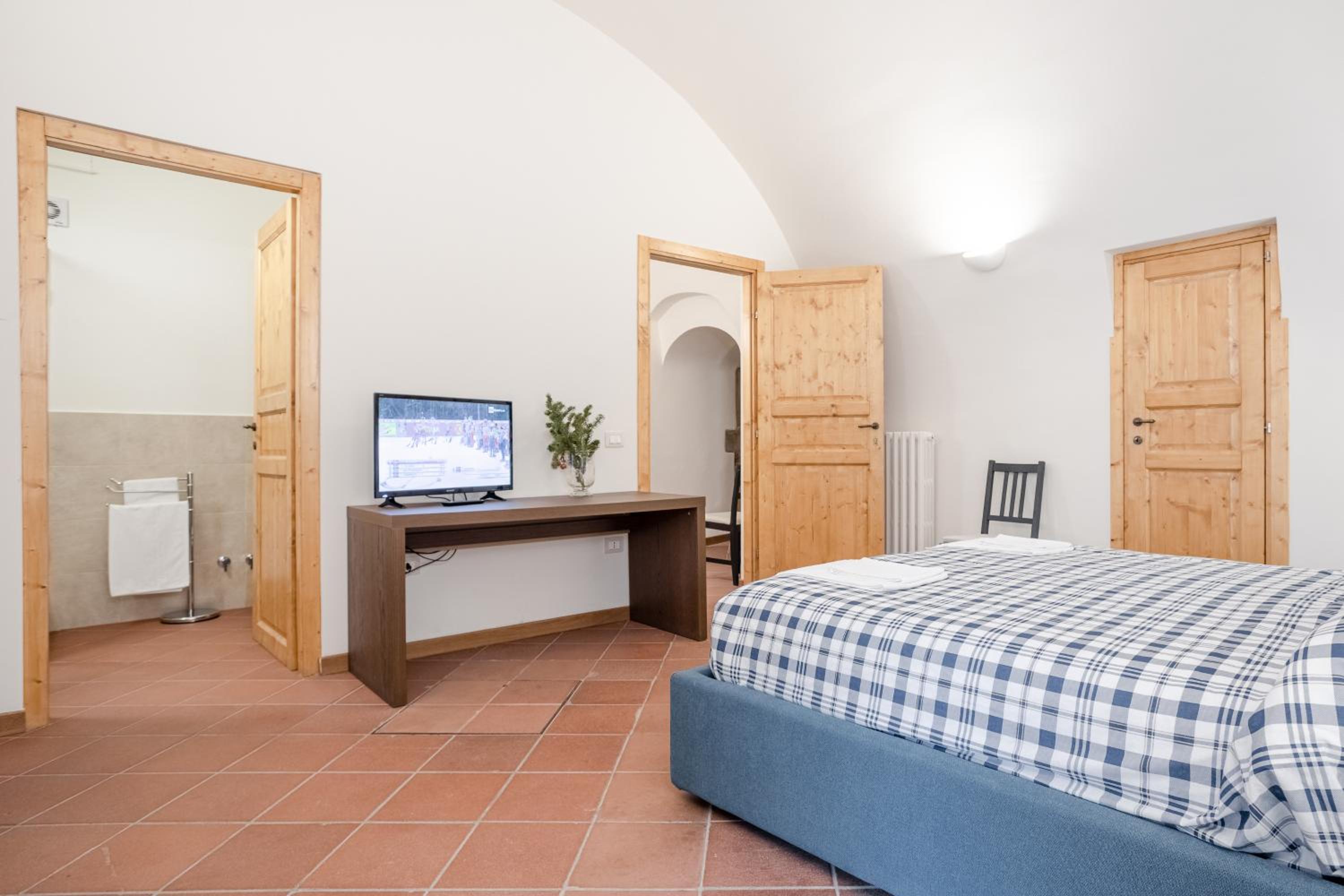 Double or Twin Room - Disability Access photo 3