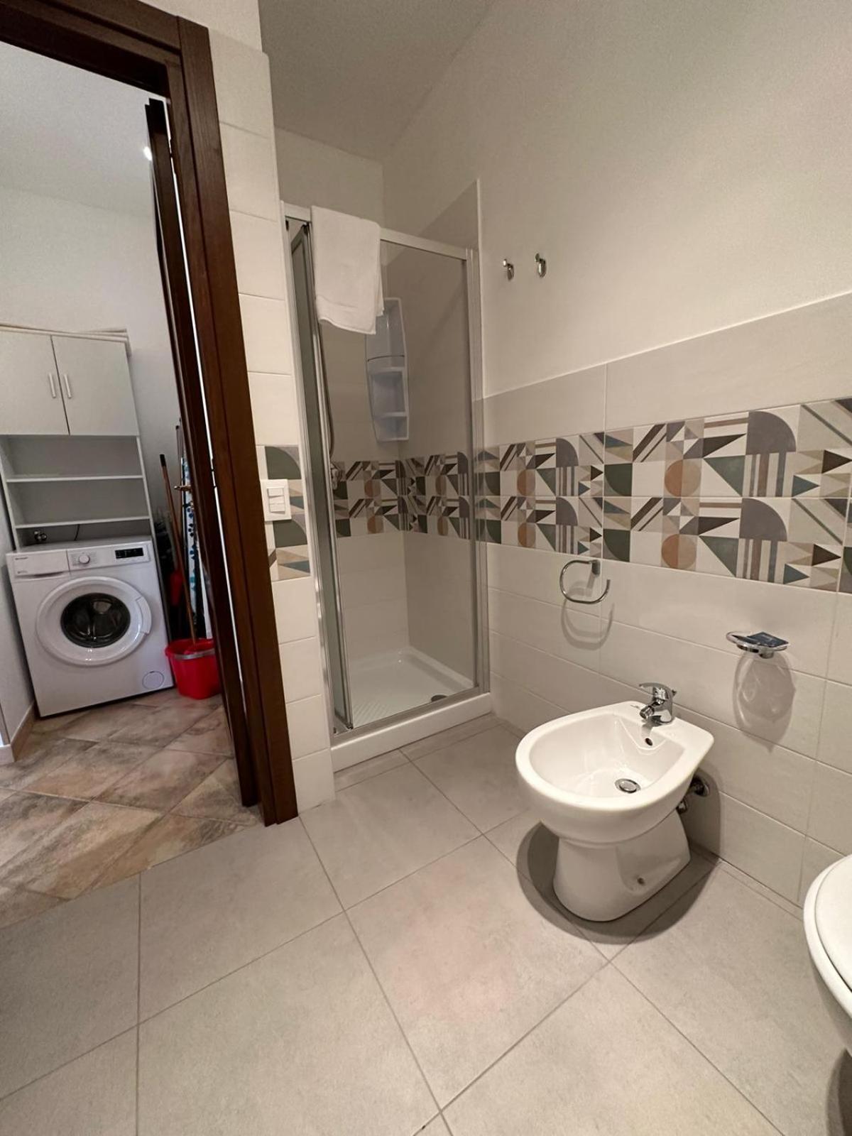 Standard Double Room - Photo 7