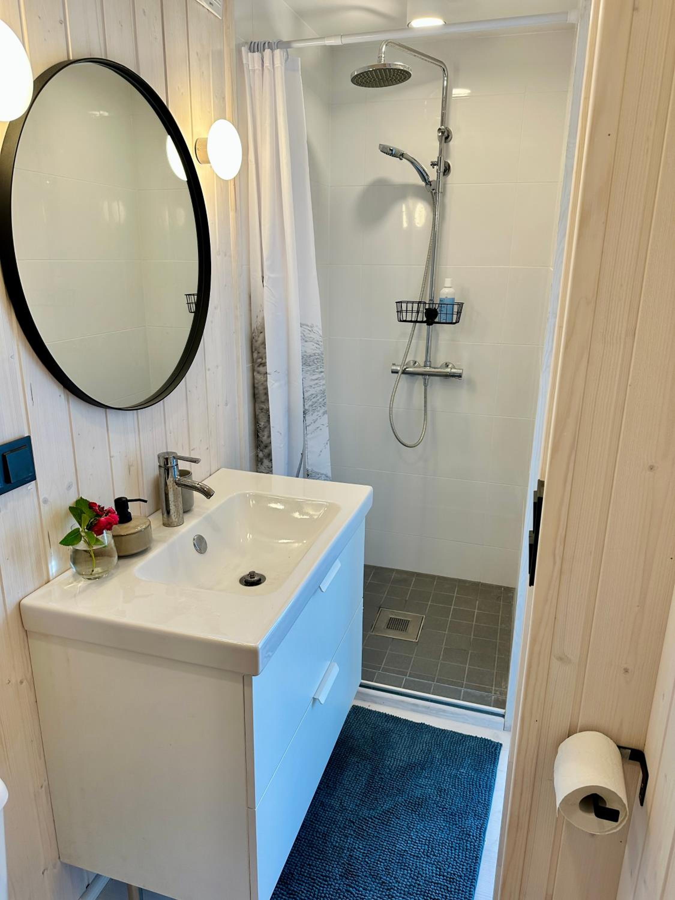 One-Bedroom House photo 2