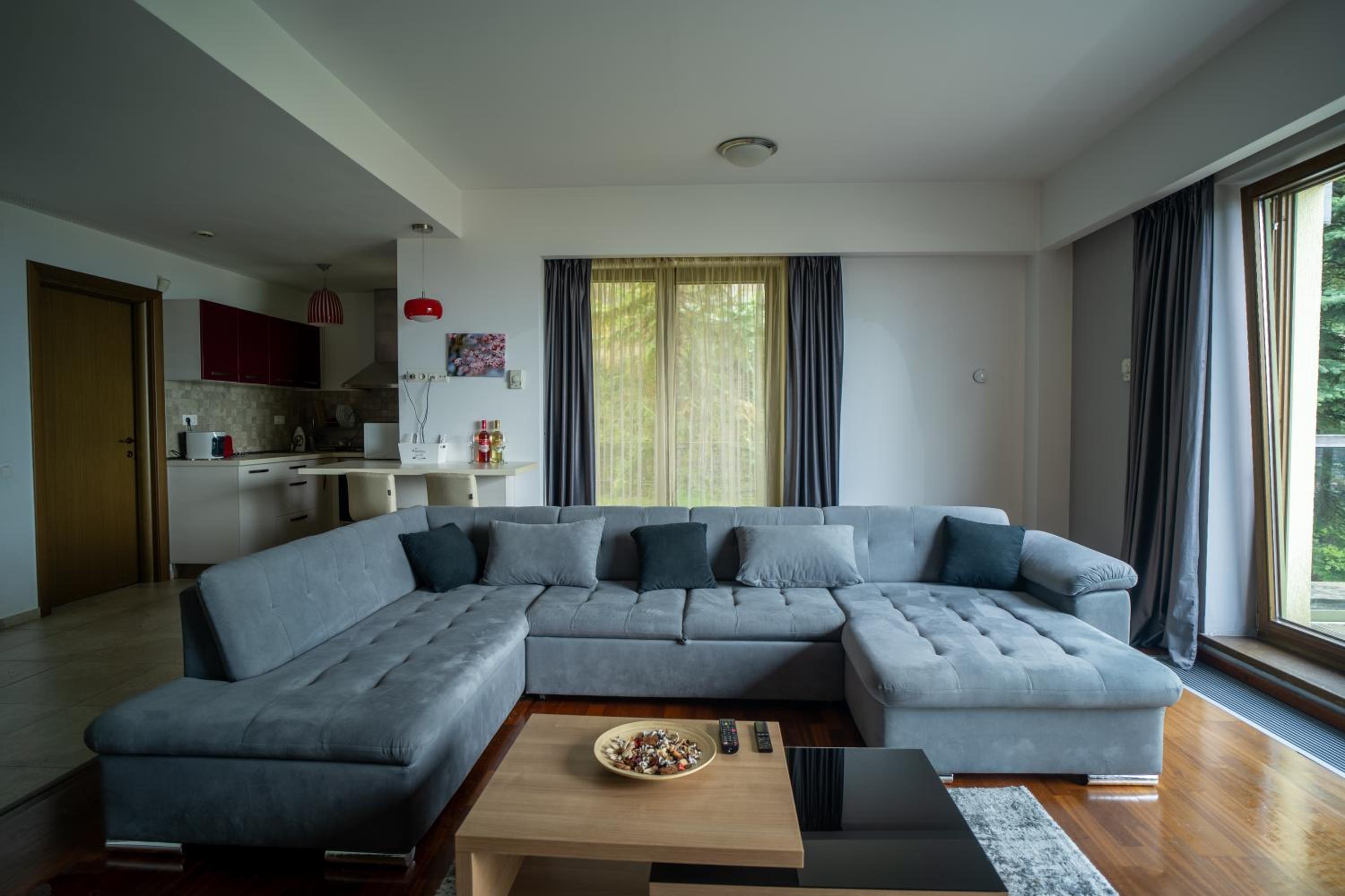 One-Bedroom Apartment - Photo 33