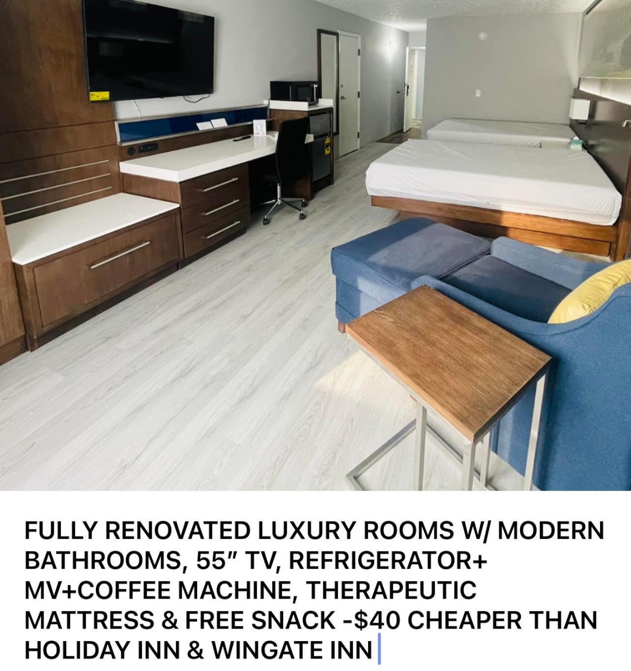 Deluxe King Suite - Photo 19