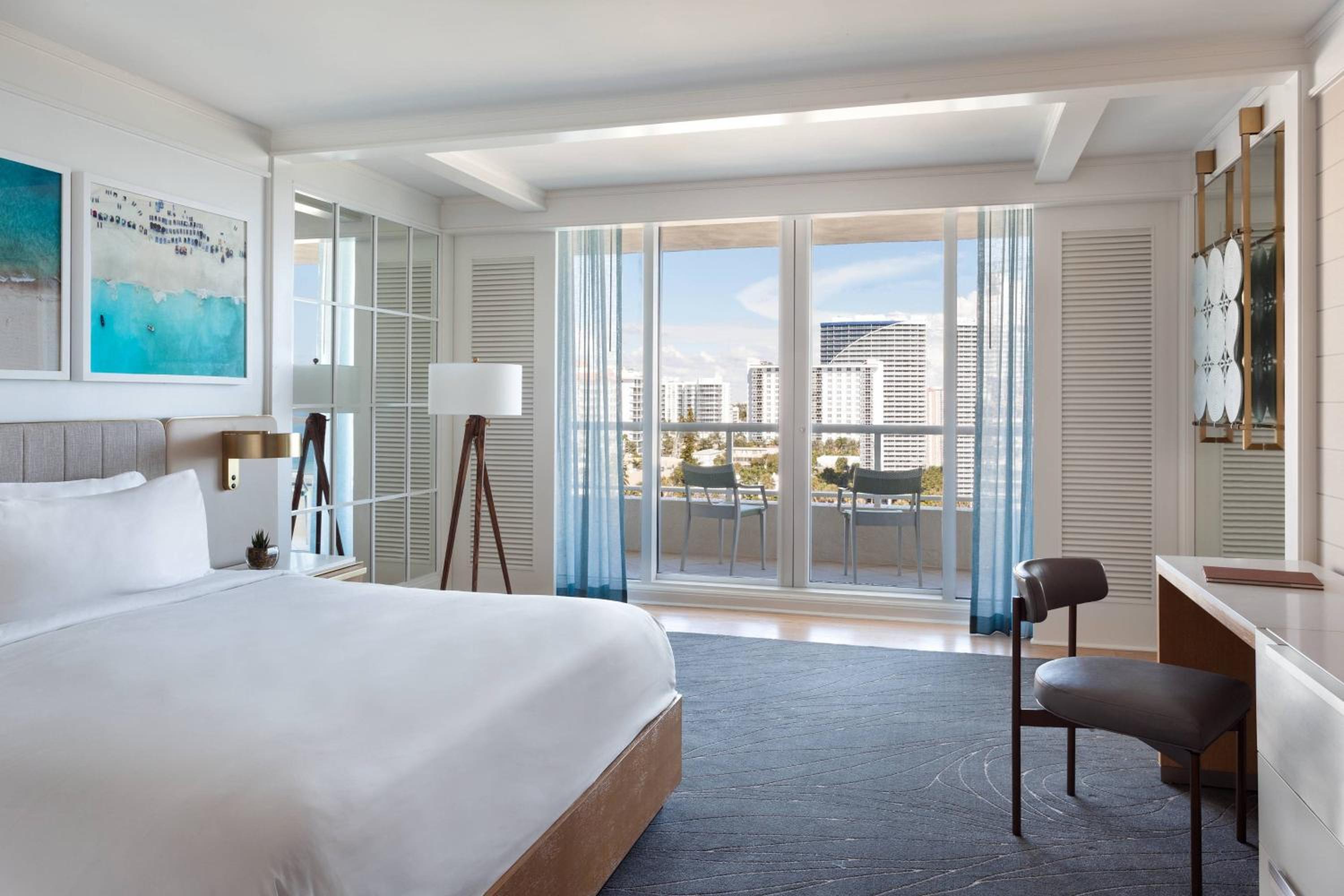 King Room with Partial Ocean View - Photo 1