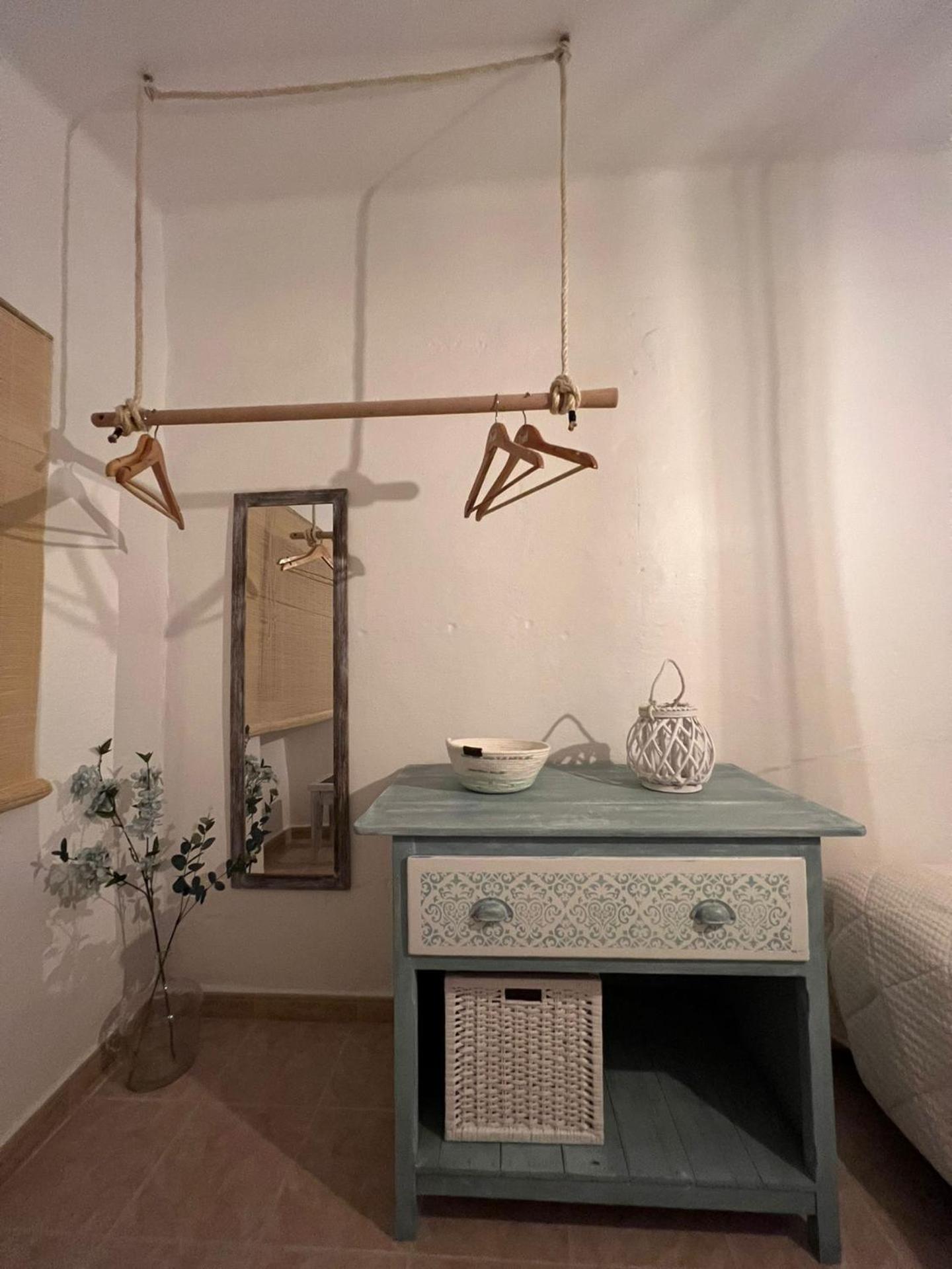 Two-Bedroom House - Photo 13