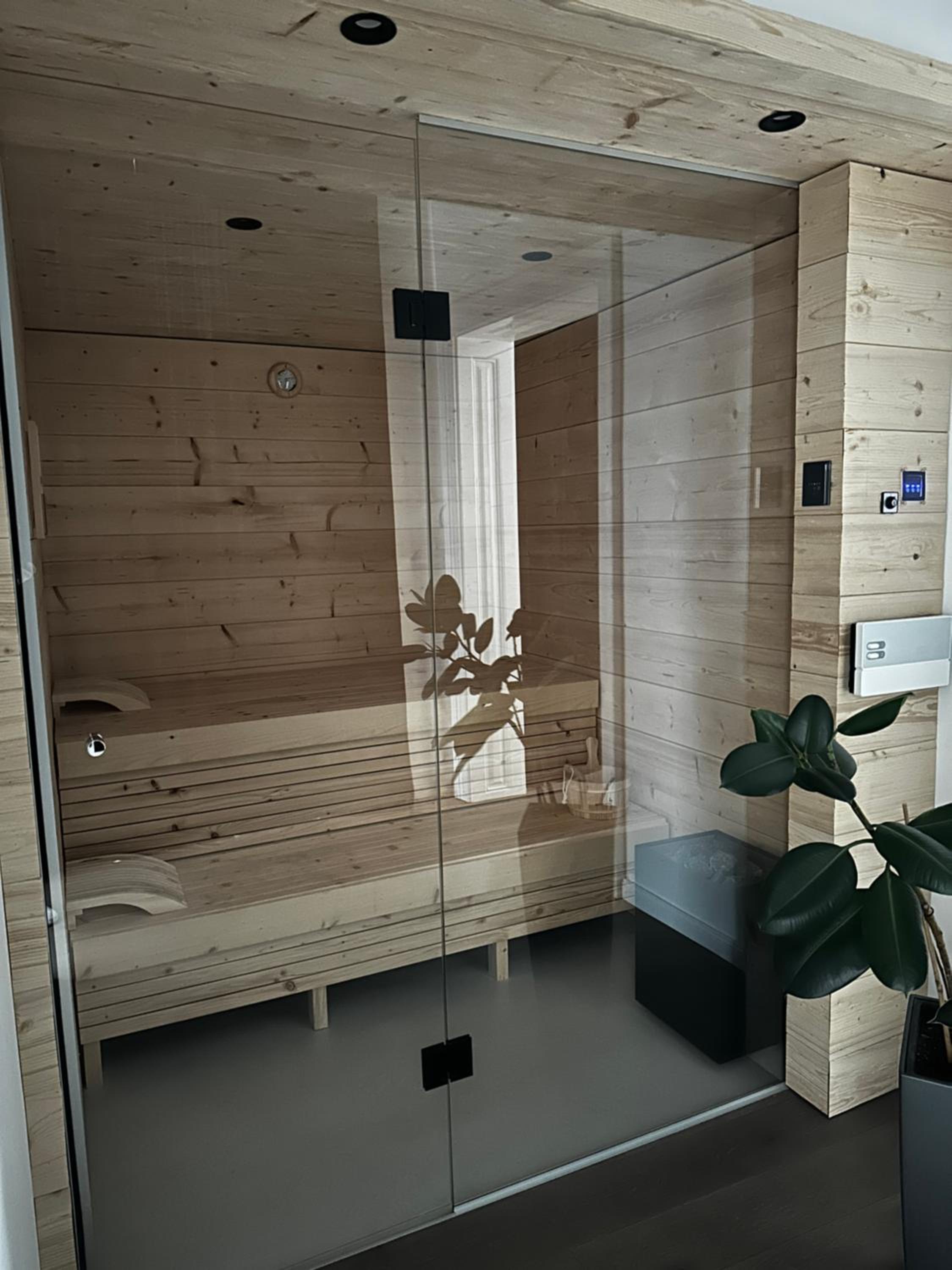 Superior Apartment with Sauna thumbnail 6