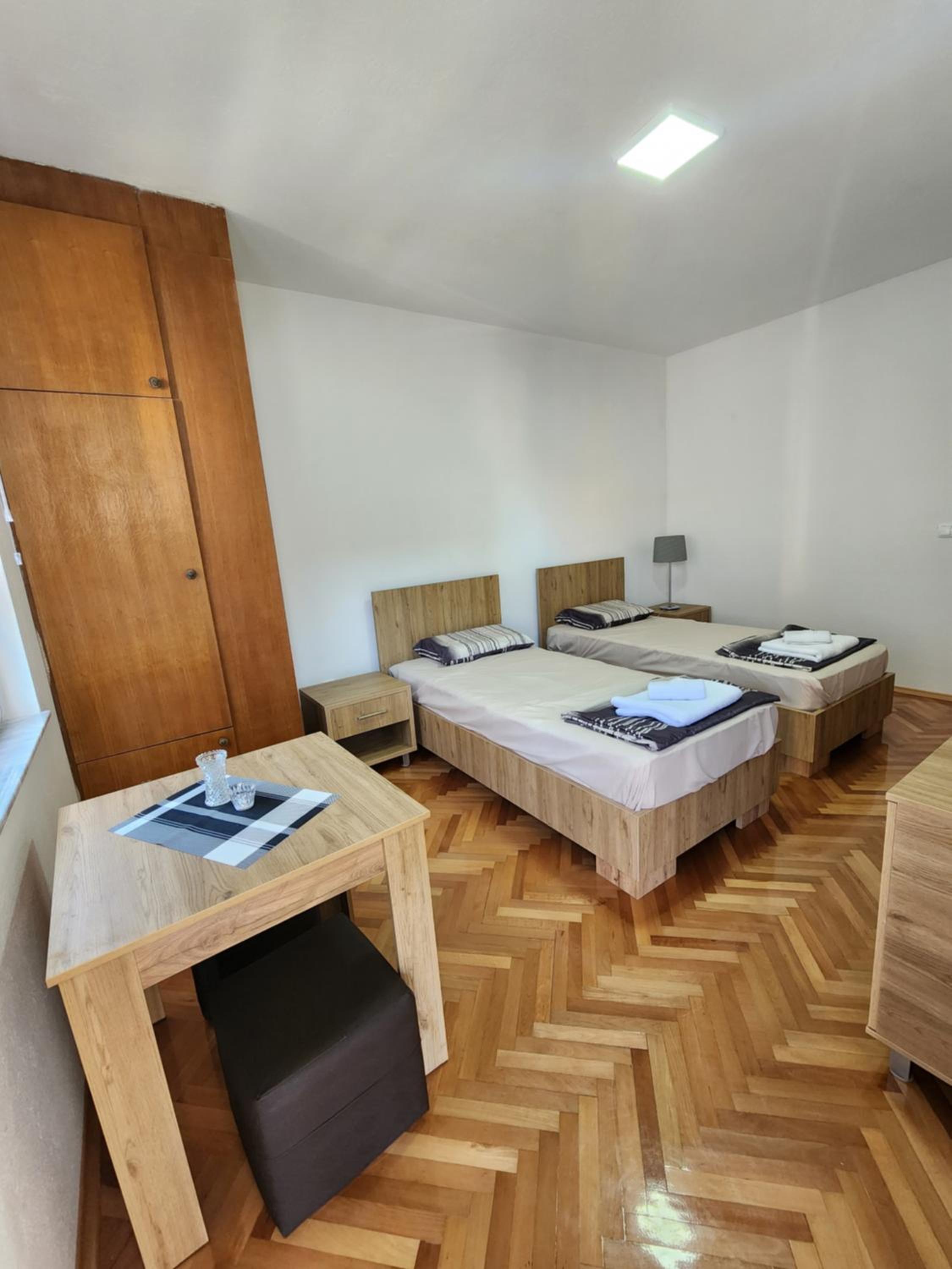 One-Bedroom Apartment photo 3