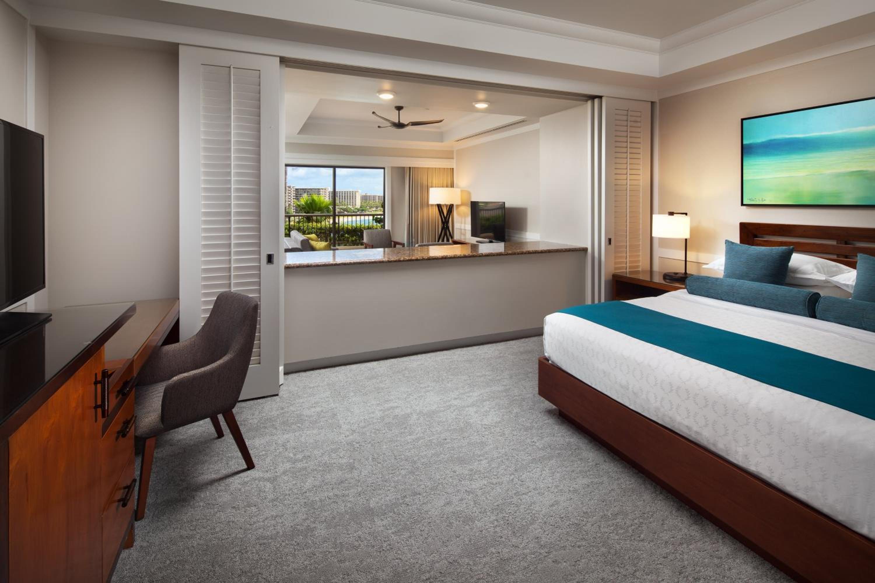 Deluxe Ocean Front Suite