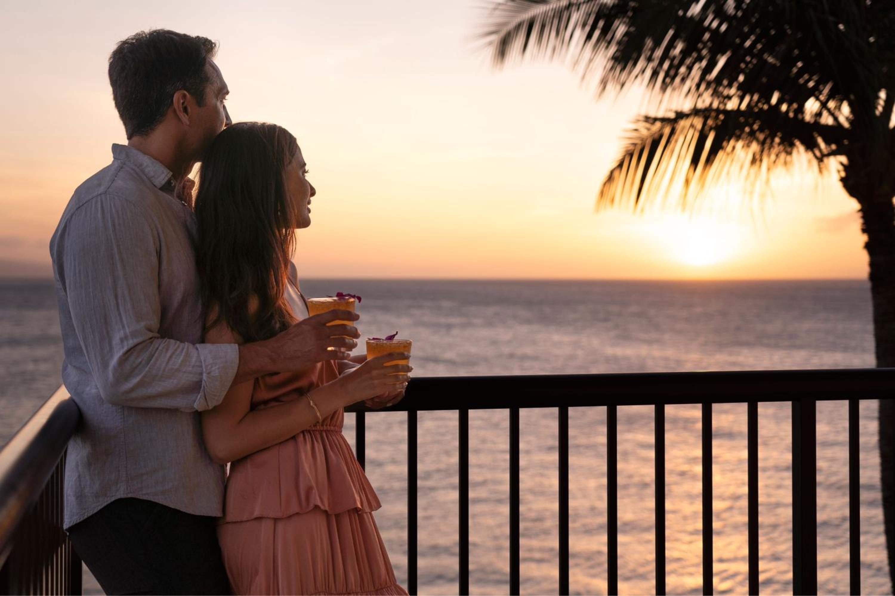 Superior One-bedroom King Suite Oceanfront