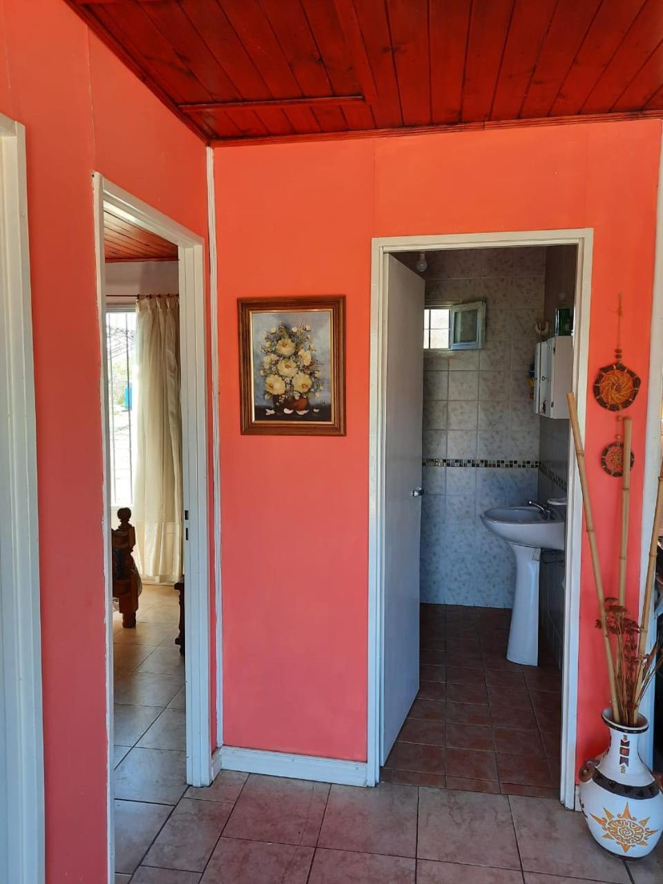 One-Bedroom House photo 1