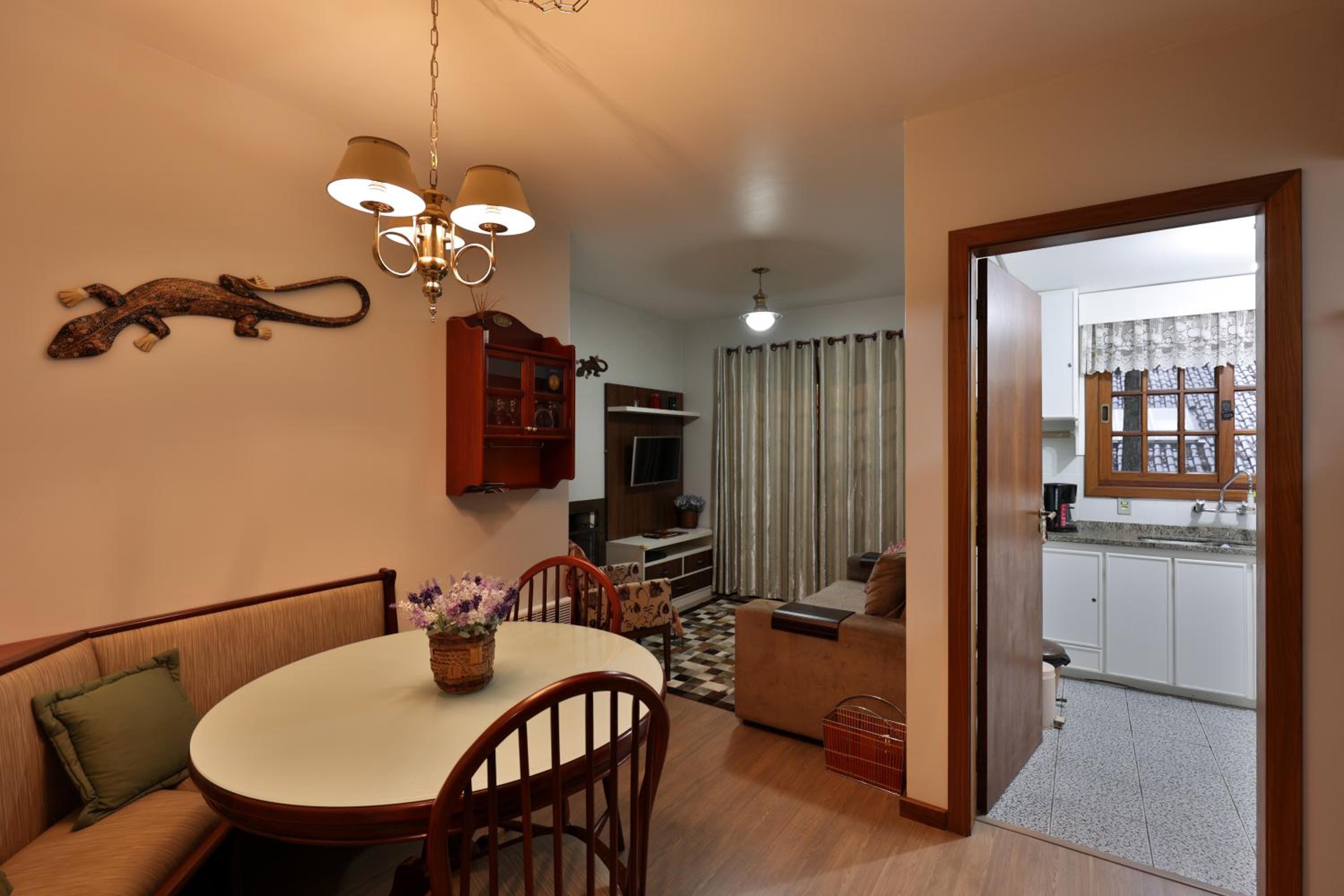 Apartment - Photo 22