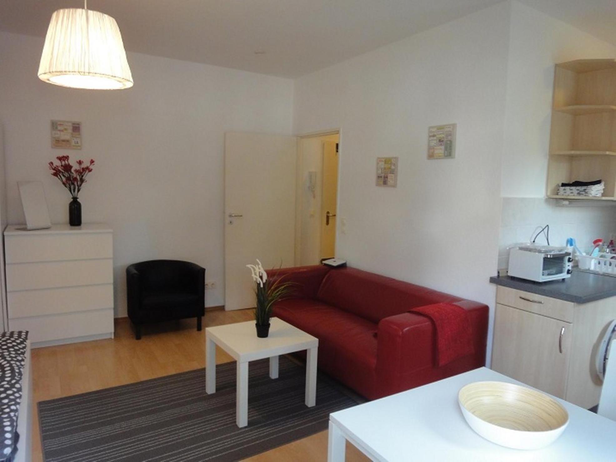 Studio Apartment photo 1