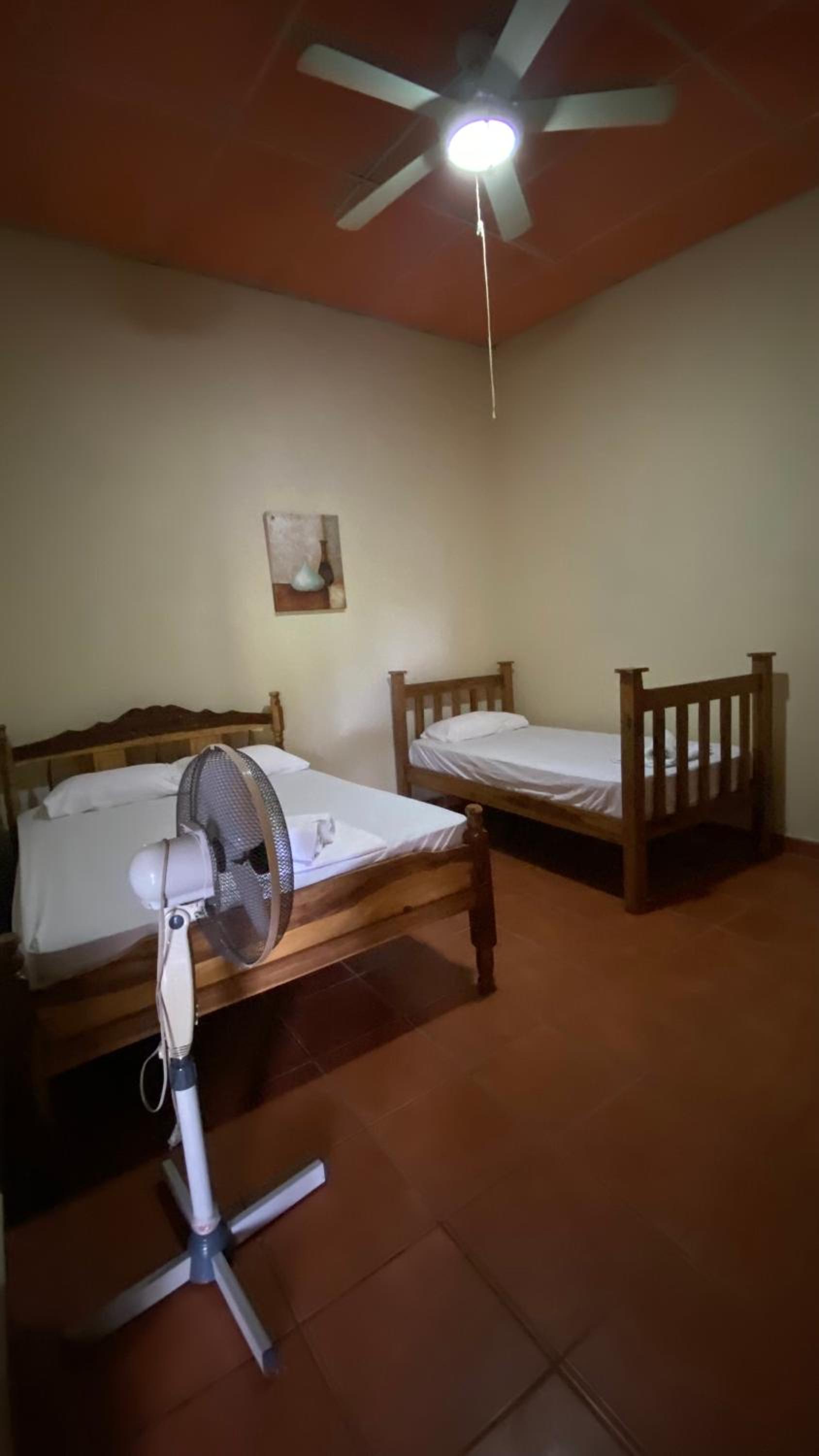 Quadruple Room with Private Bathroom photo 2