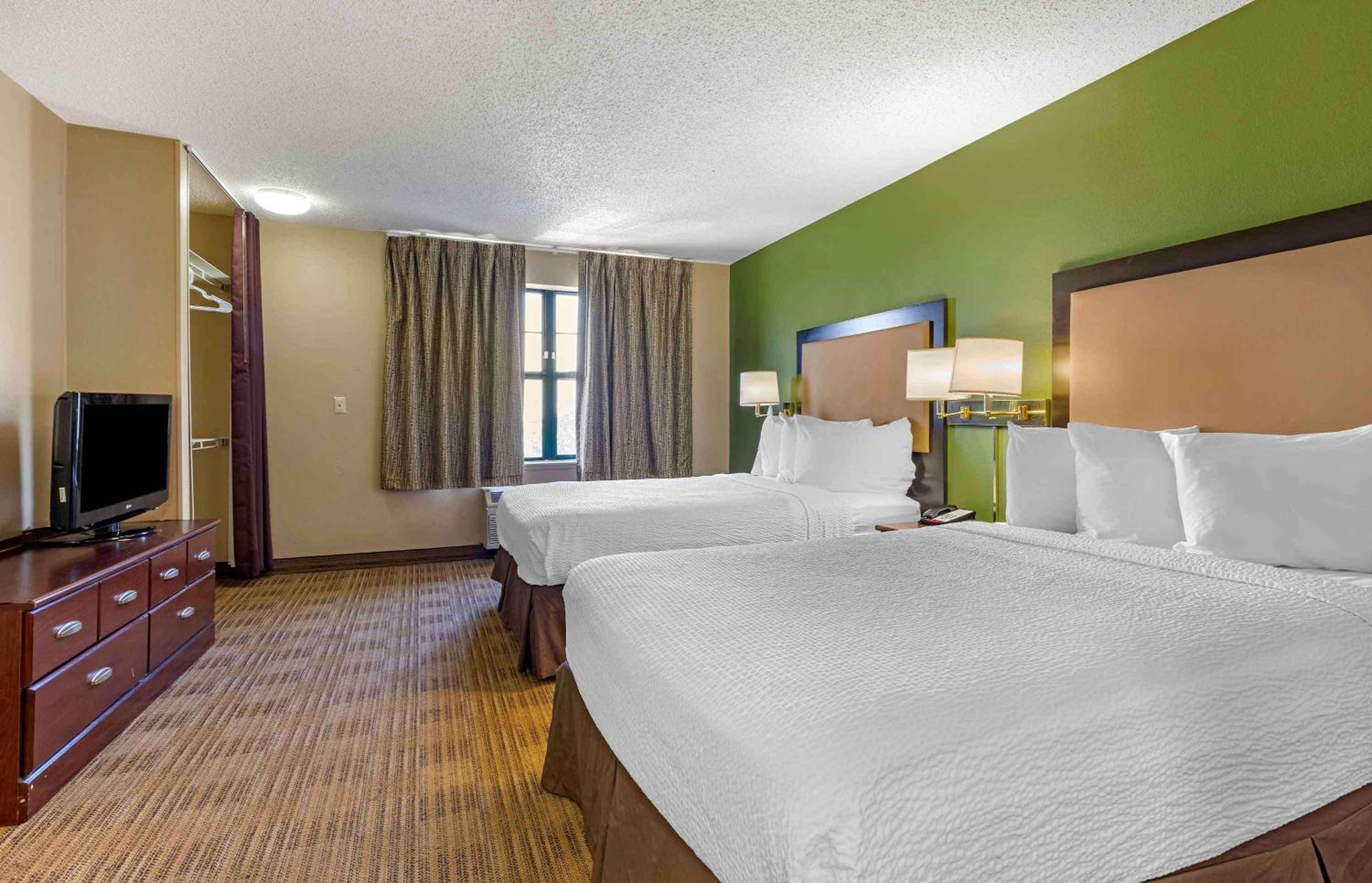 Studio with 2 Double Beds - Non-Smoking - Photo 3