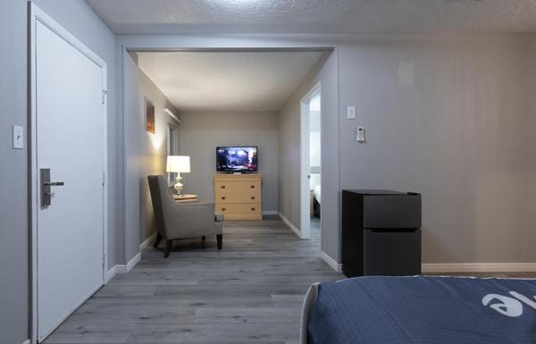 Family Suite - Photo 5