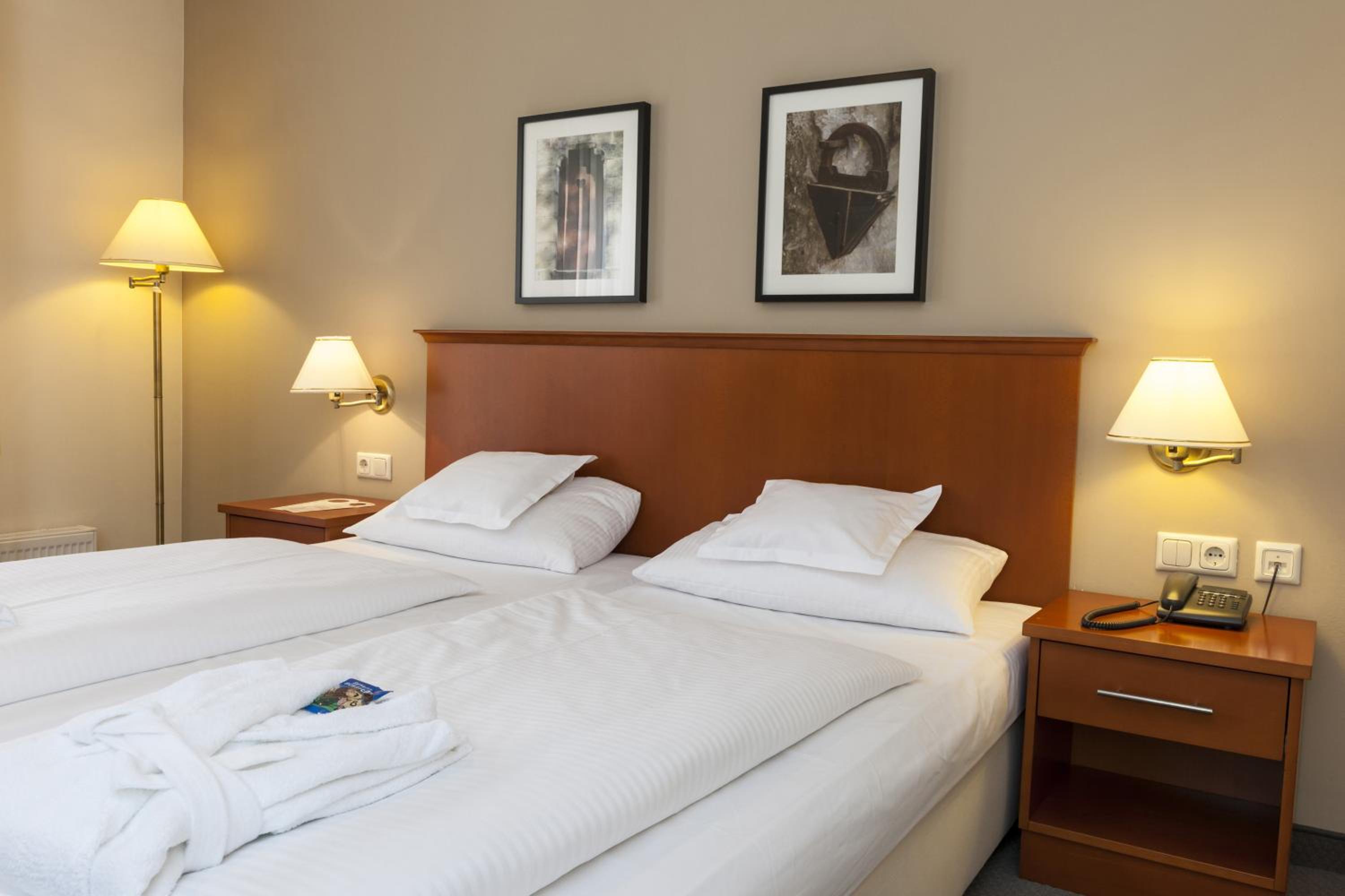 Standard  Room - Photo 4