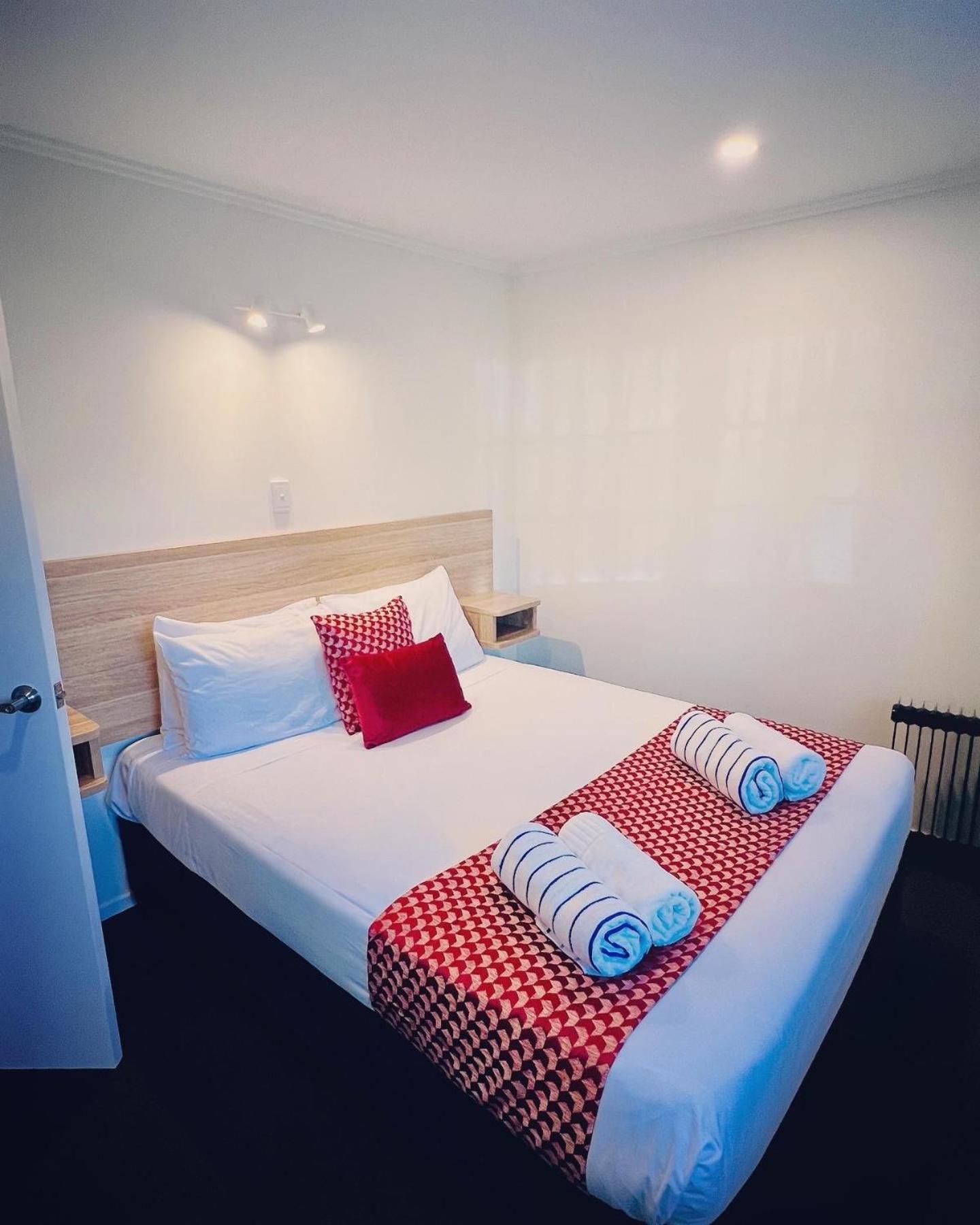 Two Bedroom Apartment - Photo 1