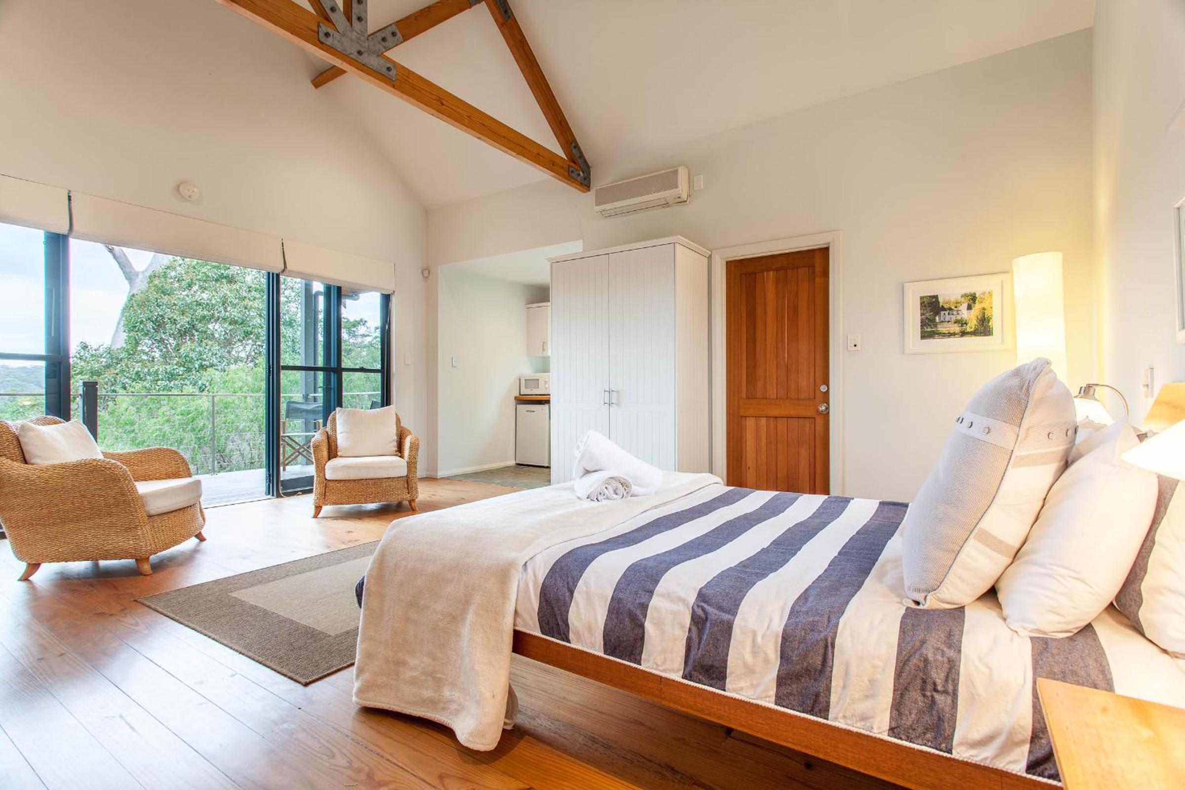 Four-Bedroom House photo 1