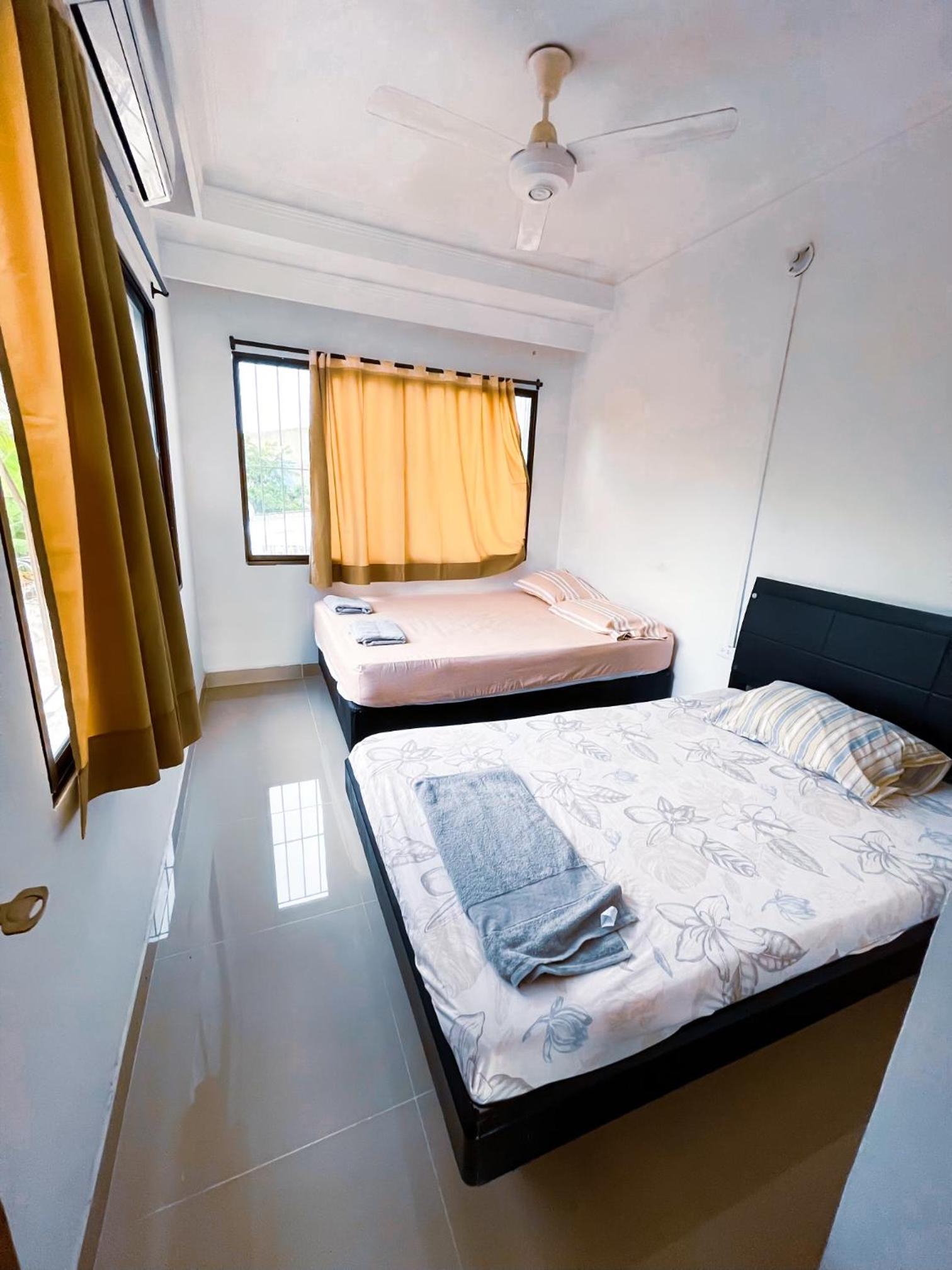 Four-Bedroom House photo 2