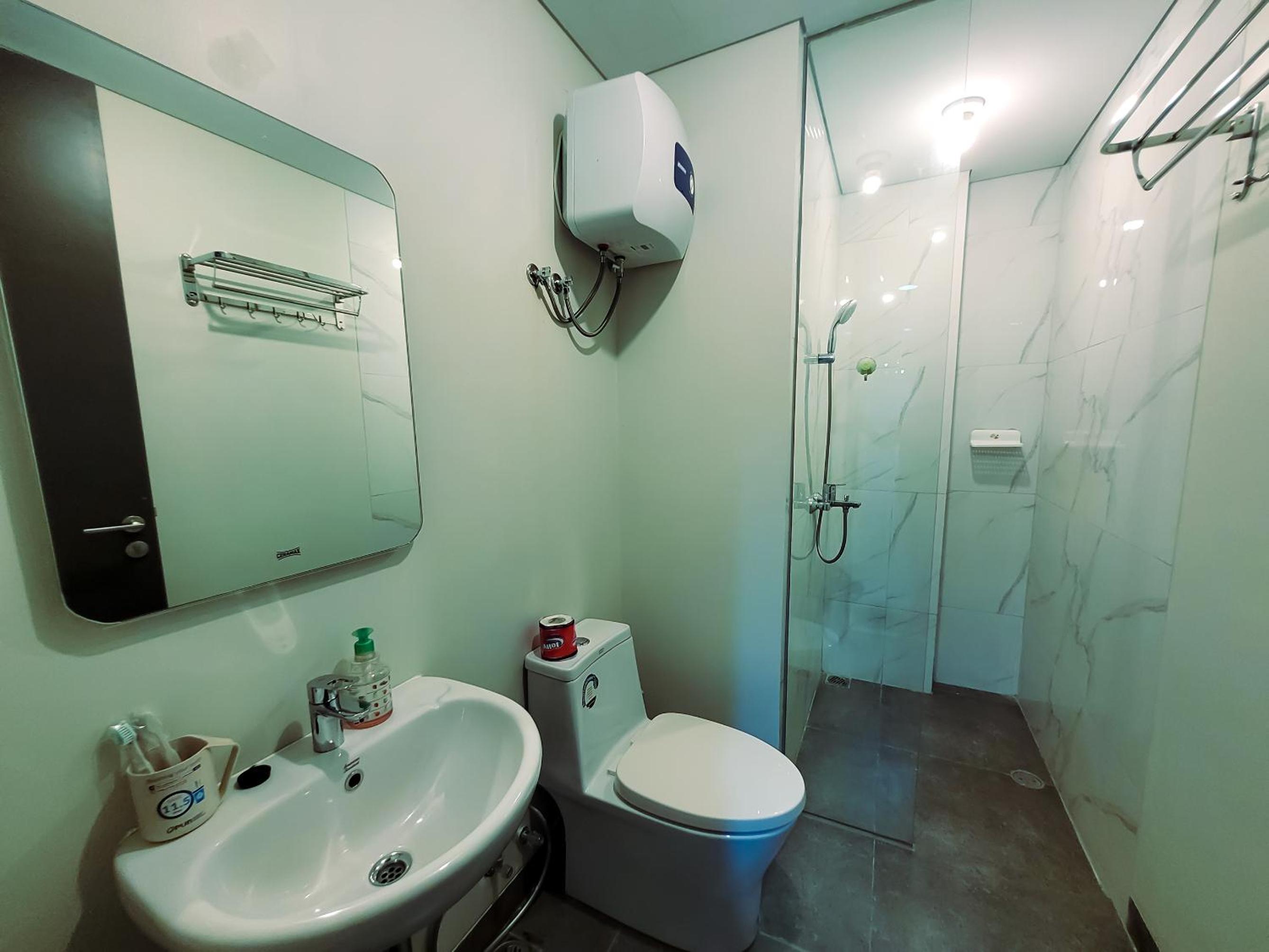Family Suite - Photo 9