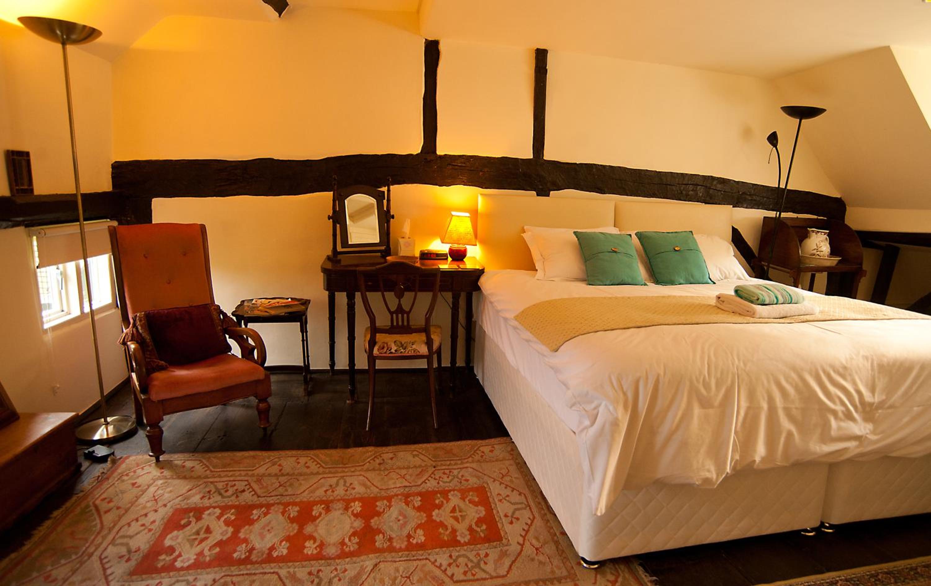 Double or Twin Room with Bathroom