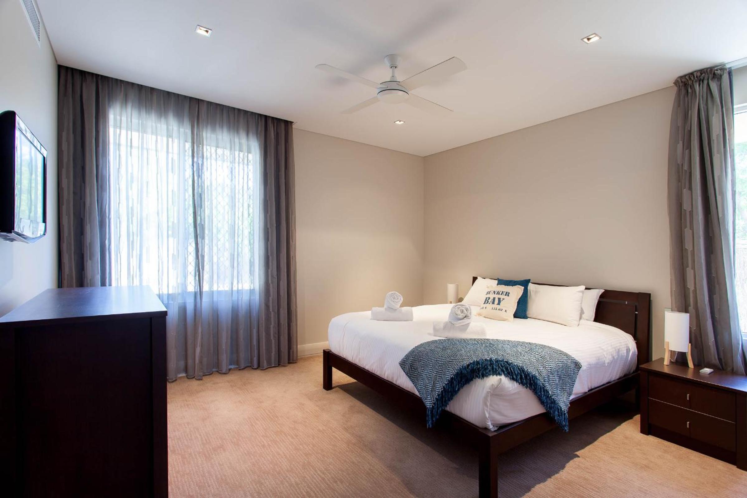 Four-Bedroom House photo 1