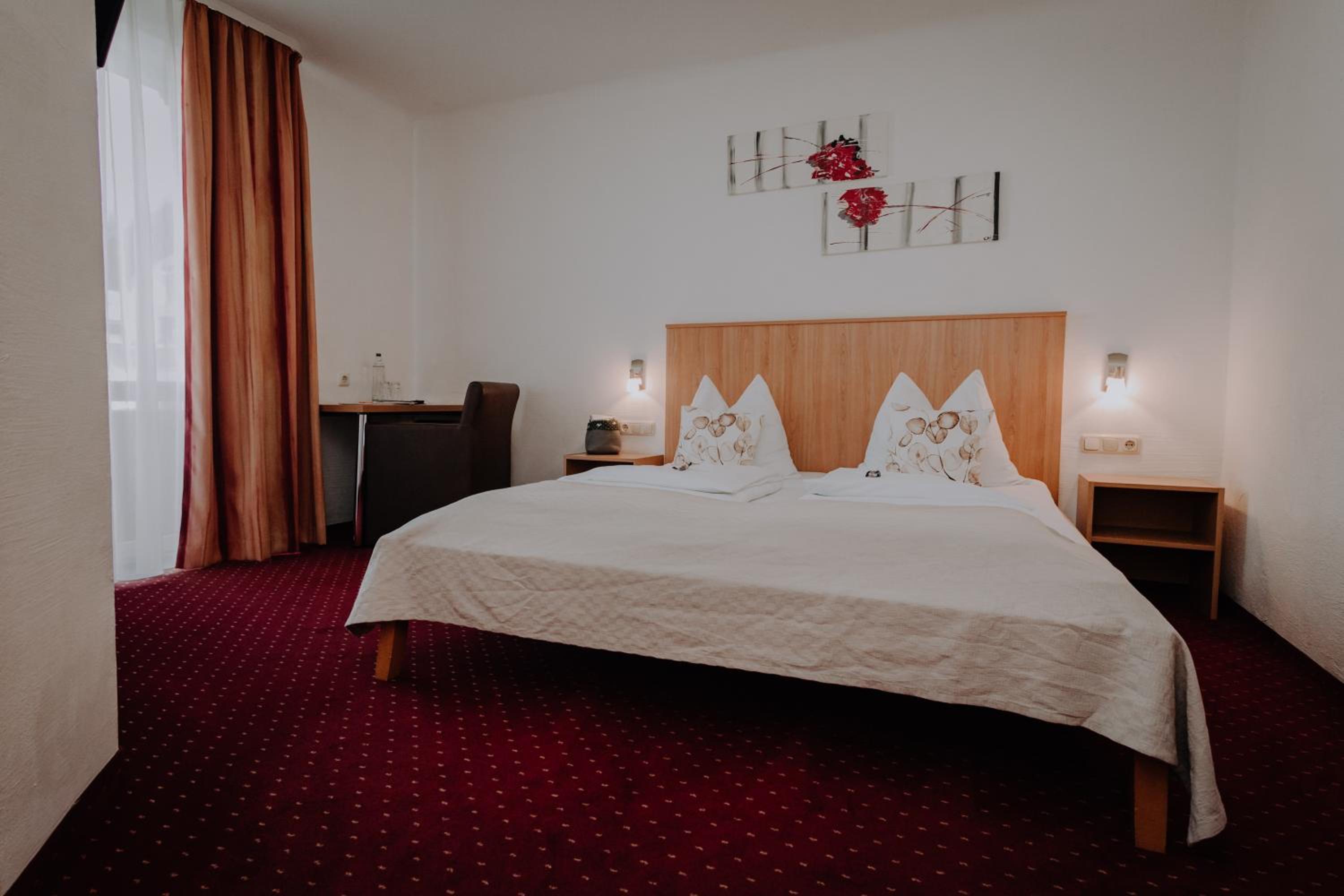 Twin Room with Terrace photo 3