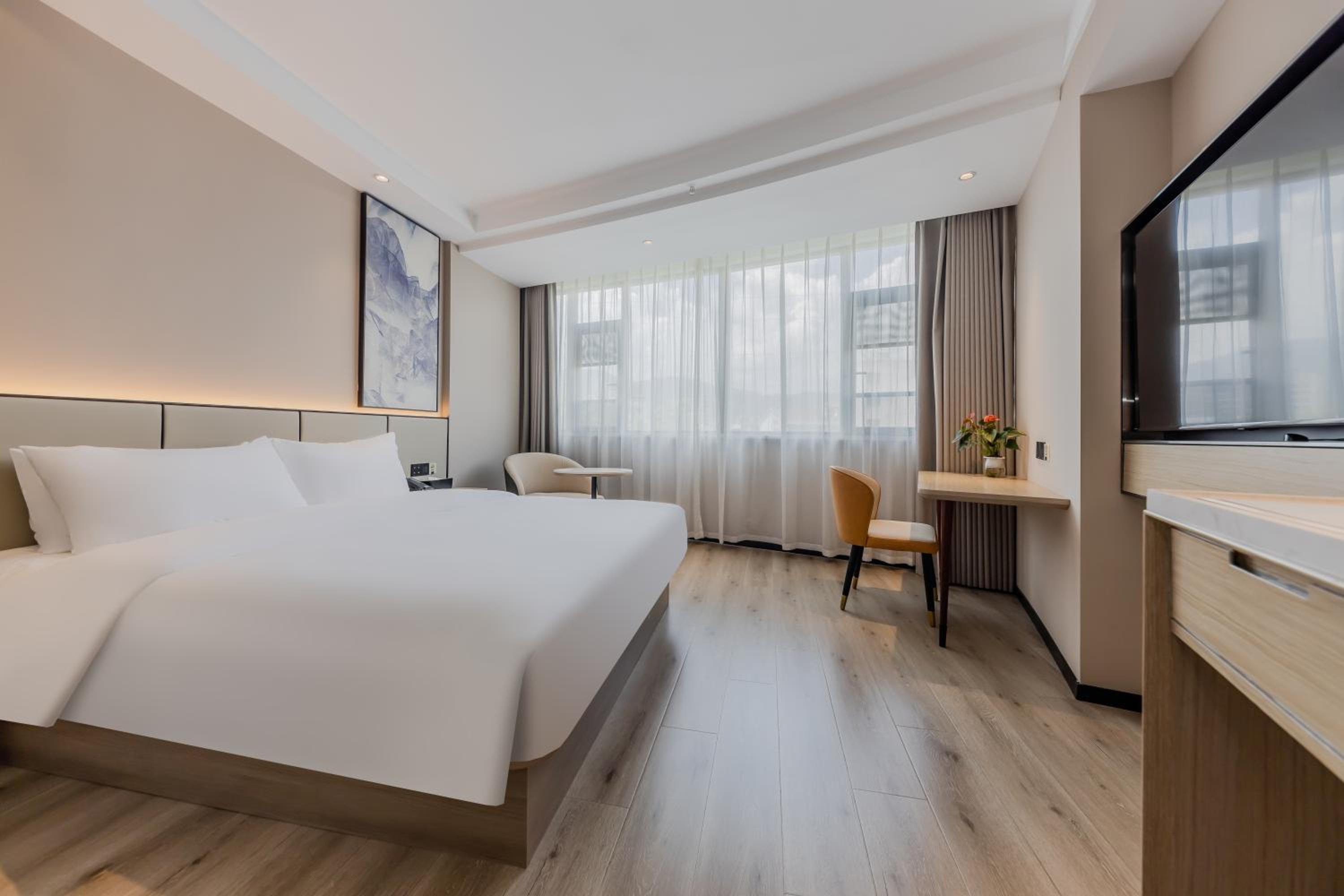 Mainland Chinese Citizens - Deluxe Queen Room