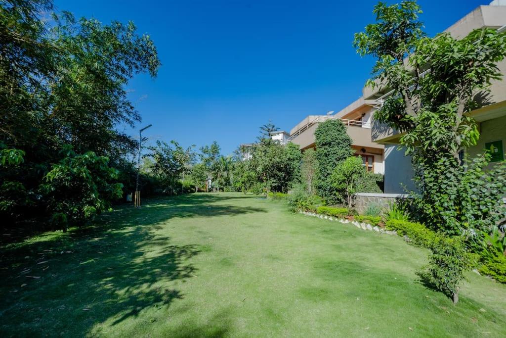 Villa with Garden View photo 2
