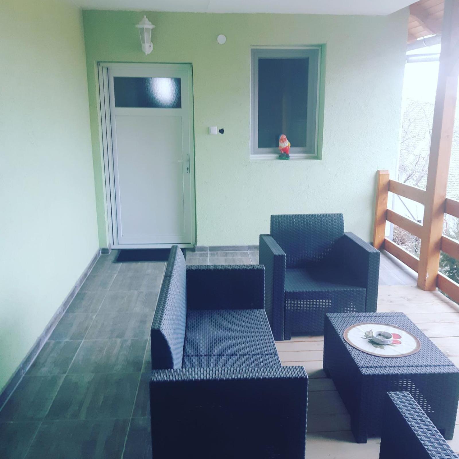 Deluxe Double Room with Balcony photo 3