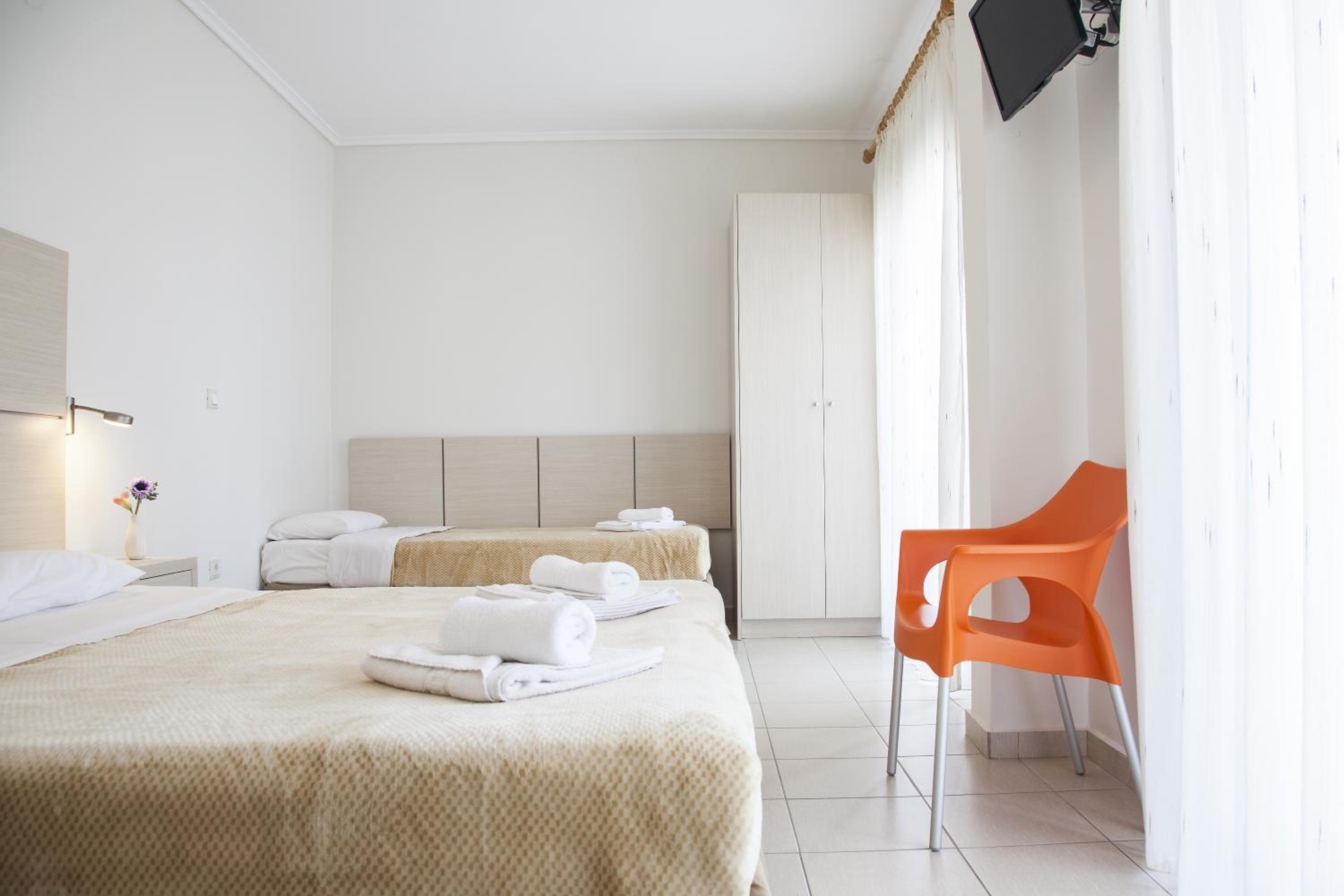 Triple Room - Photo 3
