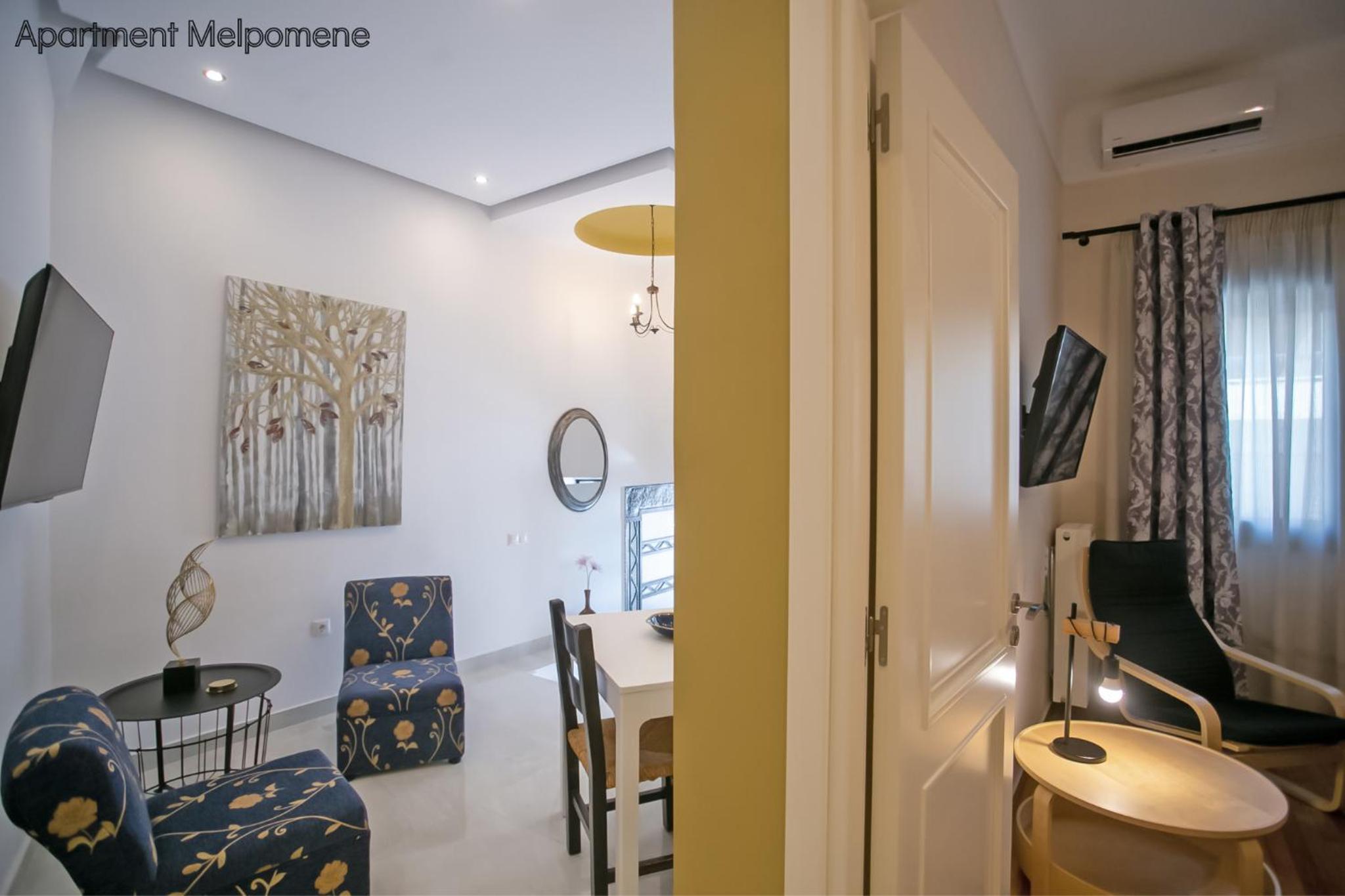 One-Bedroom Apartment photo 3