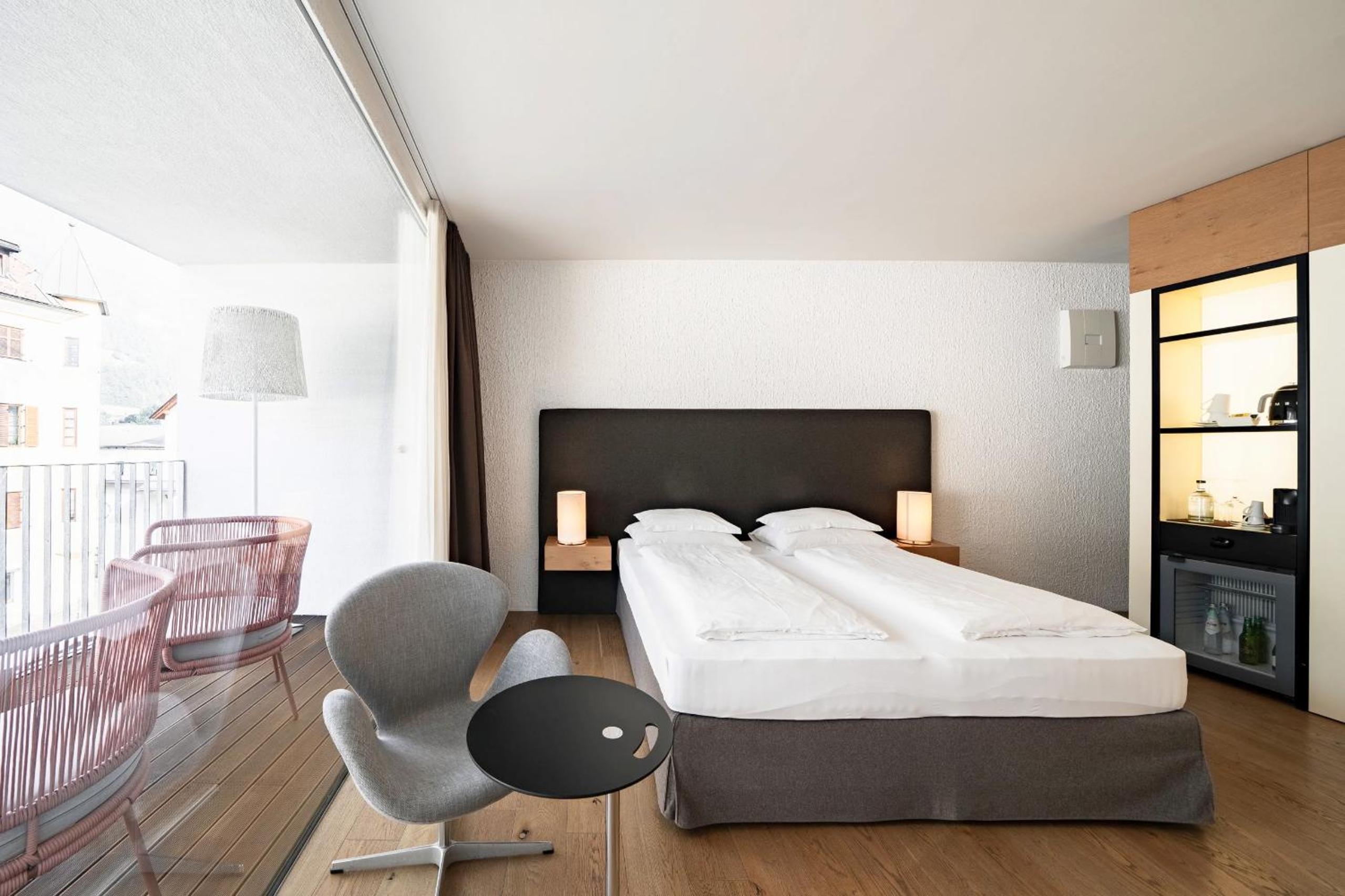 Junior Suite with Balcony photo 3