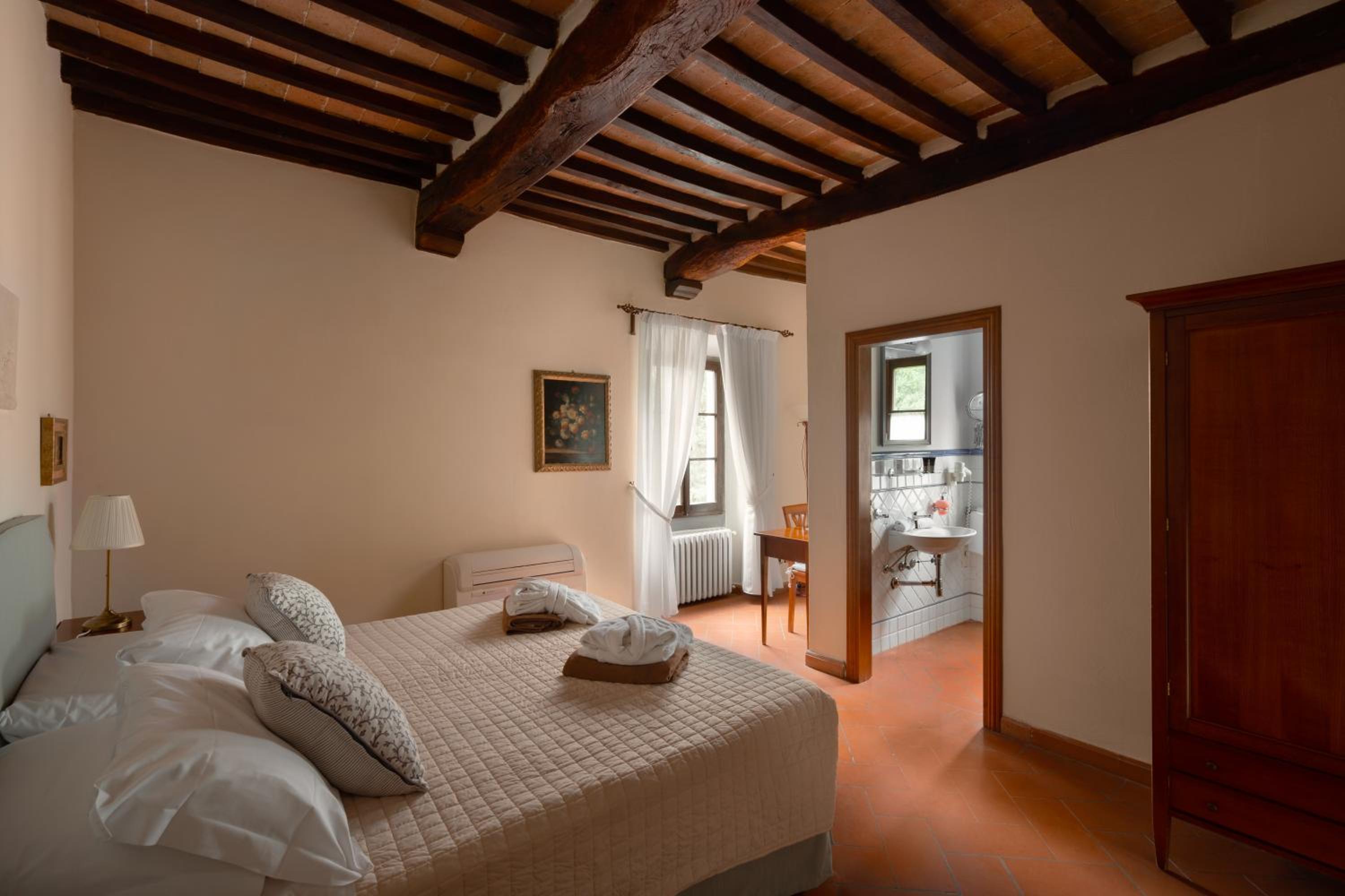 Classic Double Room
