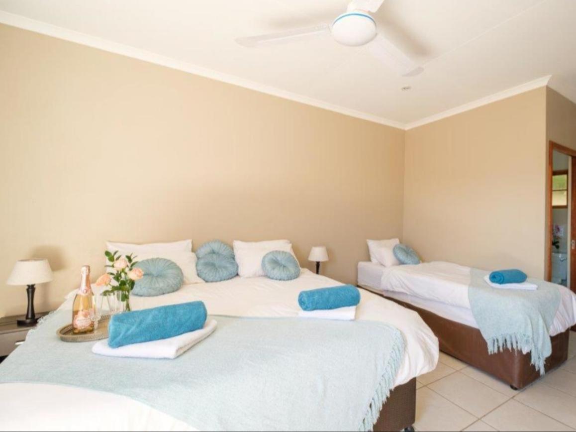 Comfort Triple Room with Shower photo 3