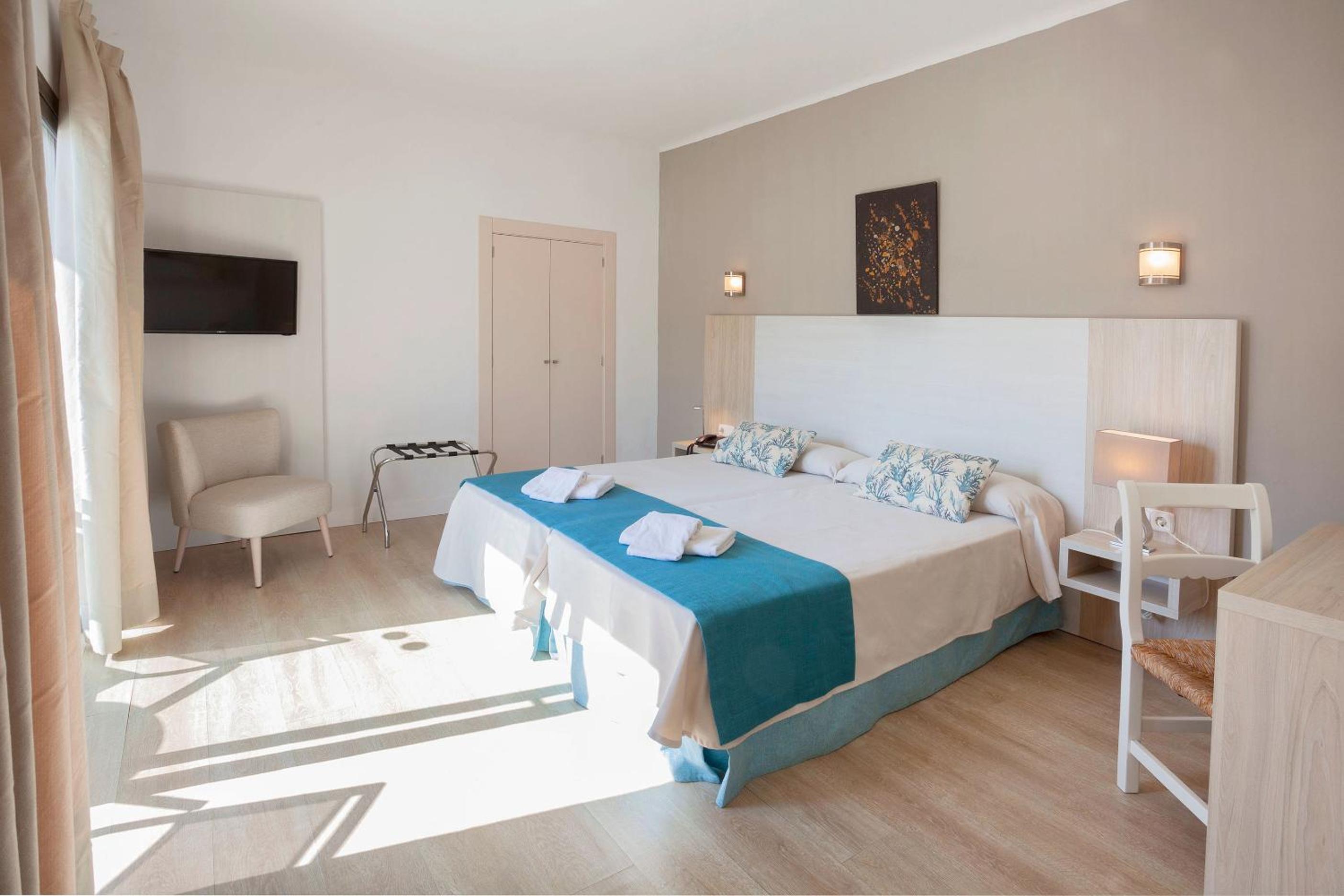 Habitación Doble o con Dos Camas