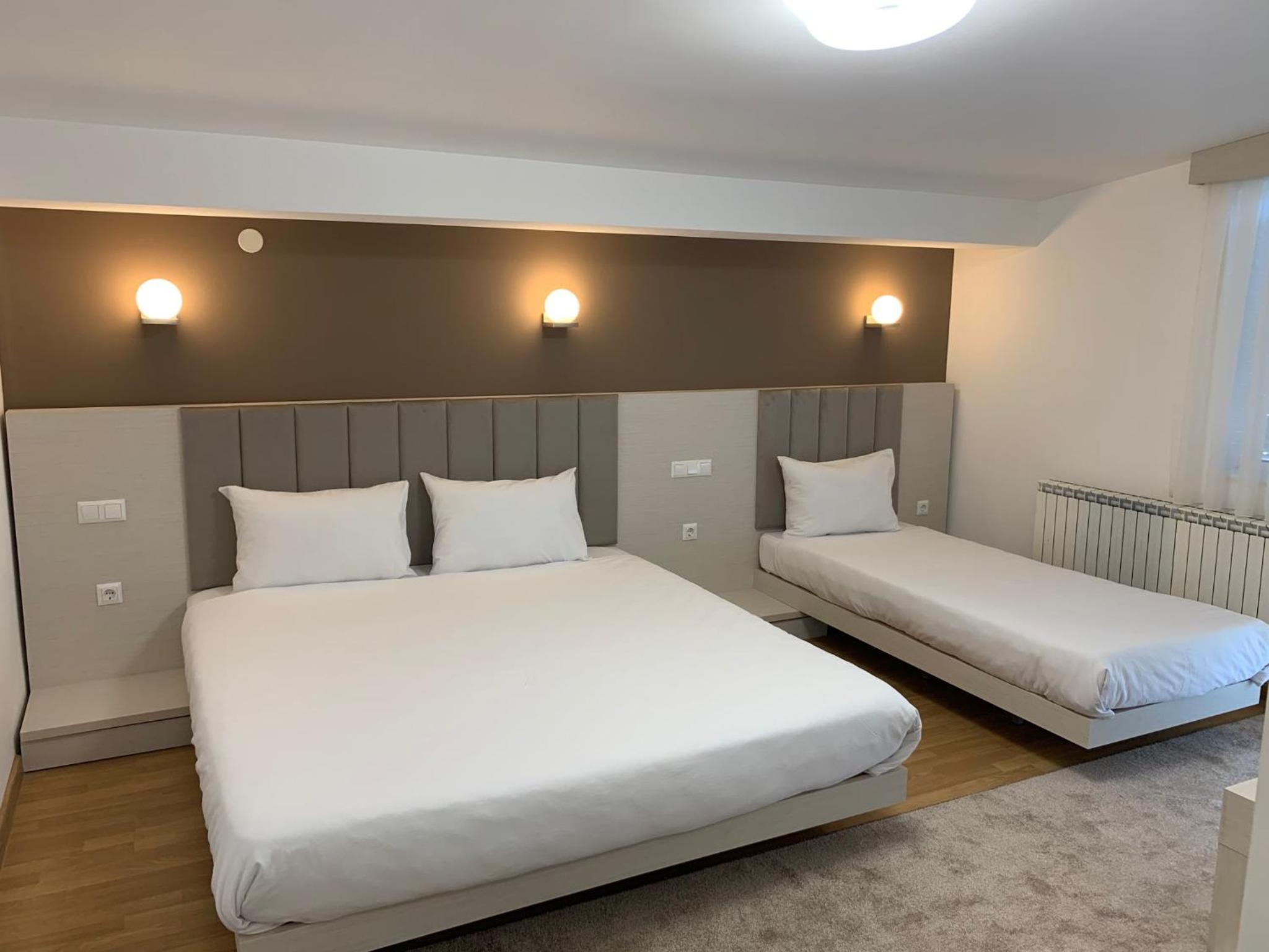 Deluxe Triple Room - Photo 1